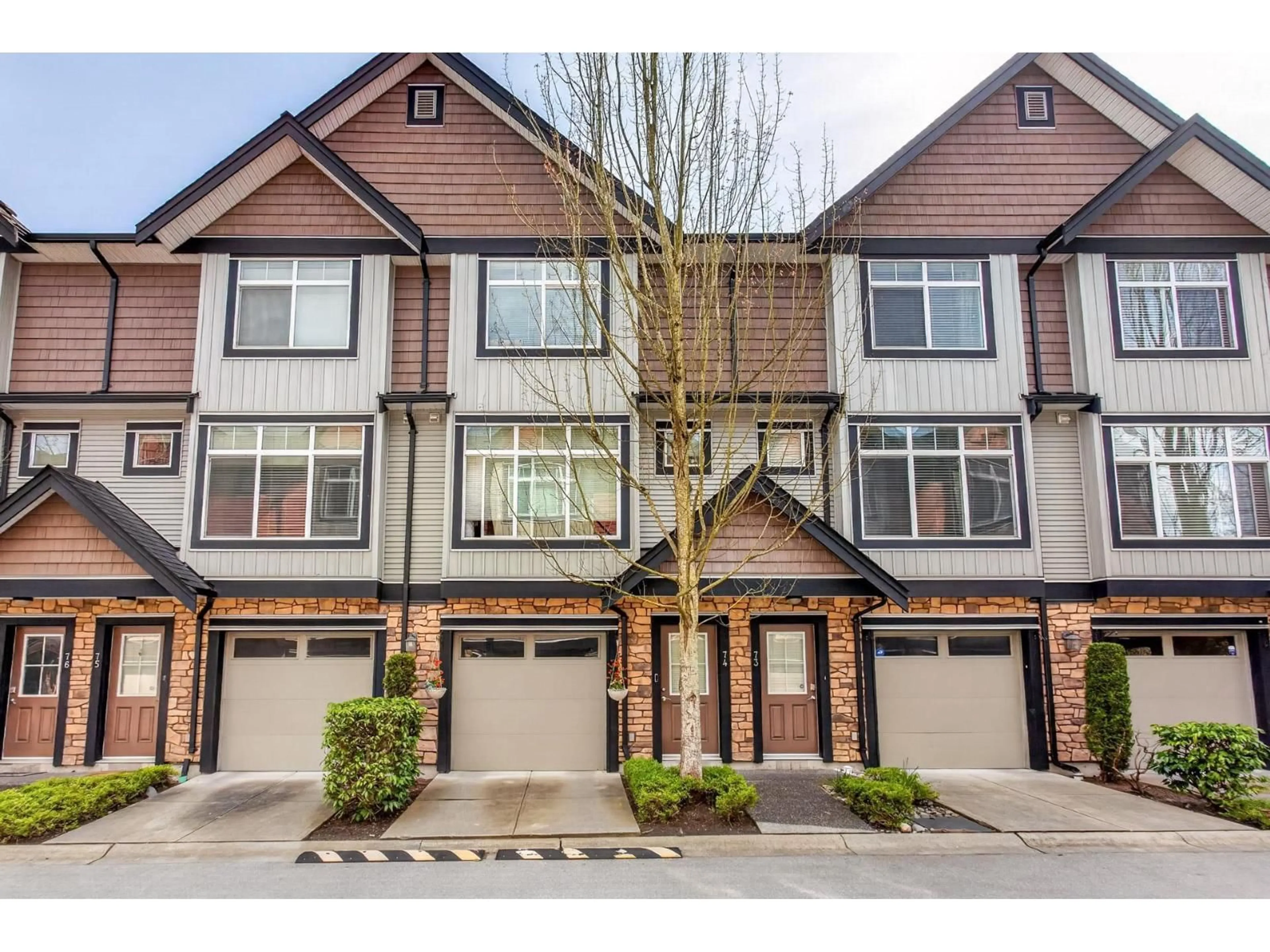 Unknown for 74 - 6299 144 STREET, Surrey British Columbia V3X1A2