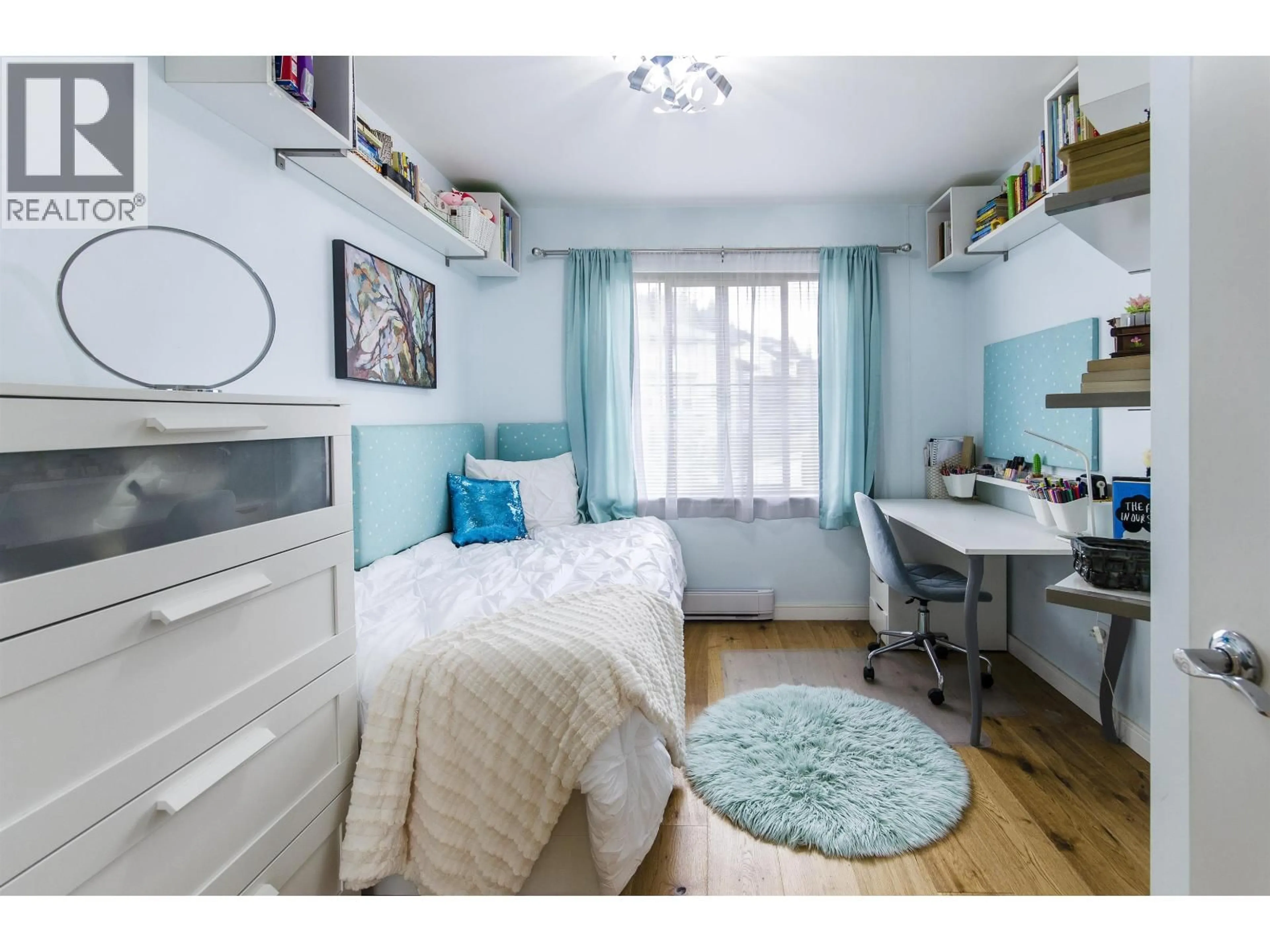 A pic of a room for 121 - 3105 DAYANEE SPRINGS BOULEVARD, Coquitlam British Columbia V3E0C2