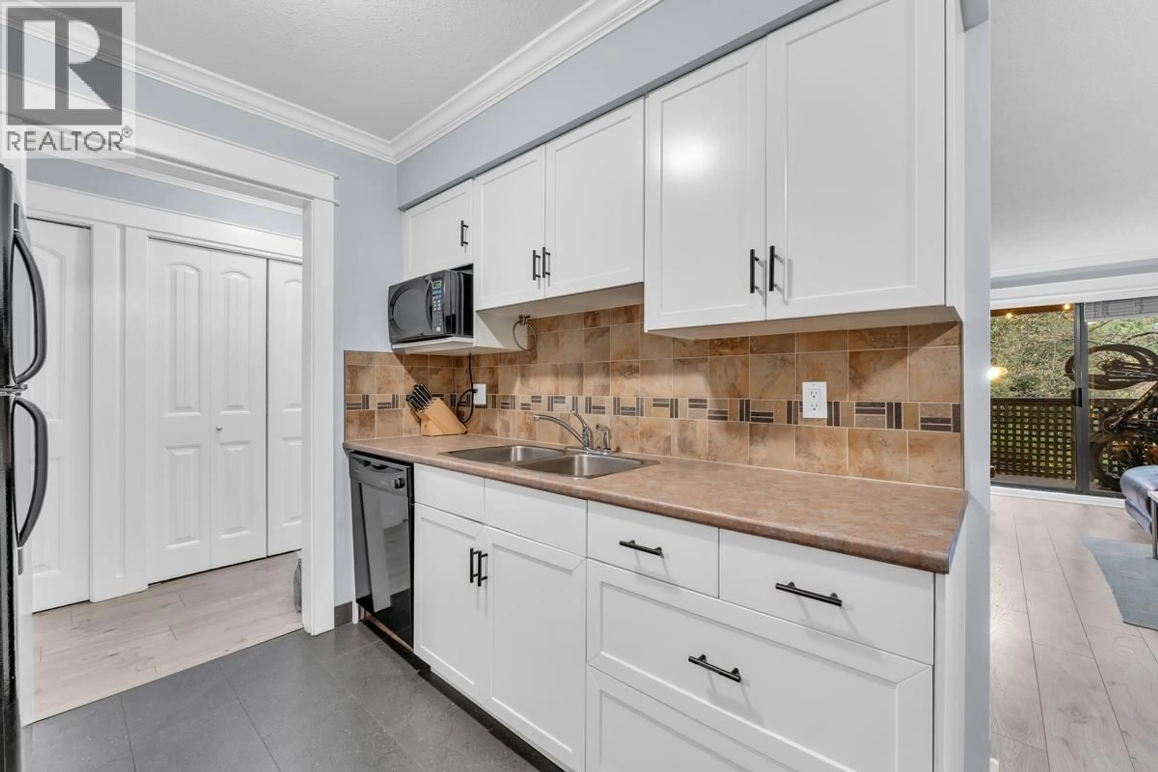 Standard kitchen, ceramic/tile floor for 307 - 1210 PACIFIC STREET, Coquitlam British Columbia V3B6K3