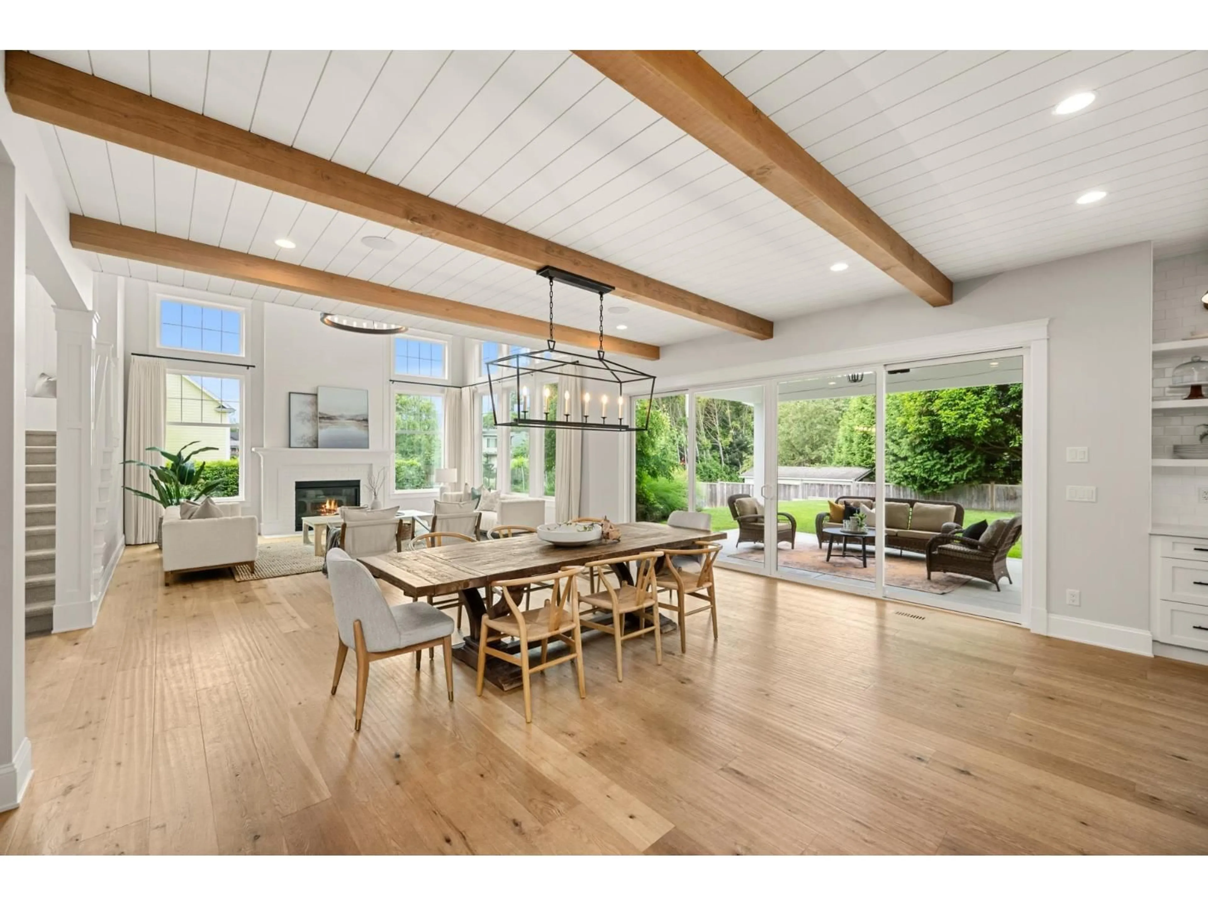 Open concept kitchen, wood/laminate floor for 22843 88 AVENUE, Langley British Columbia V1M2R7