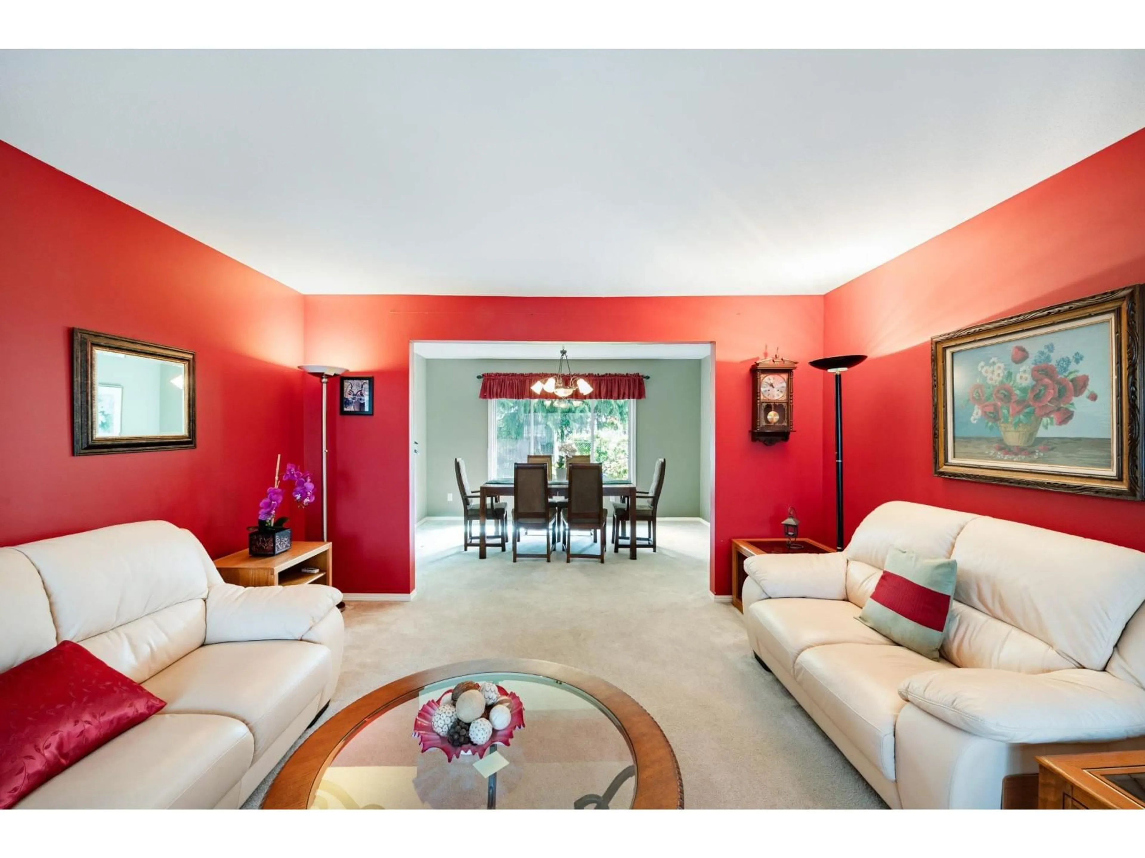 Living room with furniture, unknown for 44722 CUMBERLAND AVENUE, Chilliwack British Columbia V2R3B6