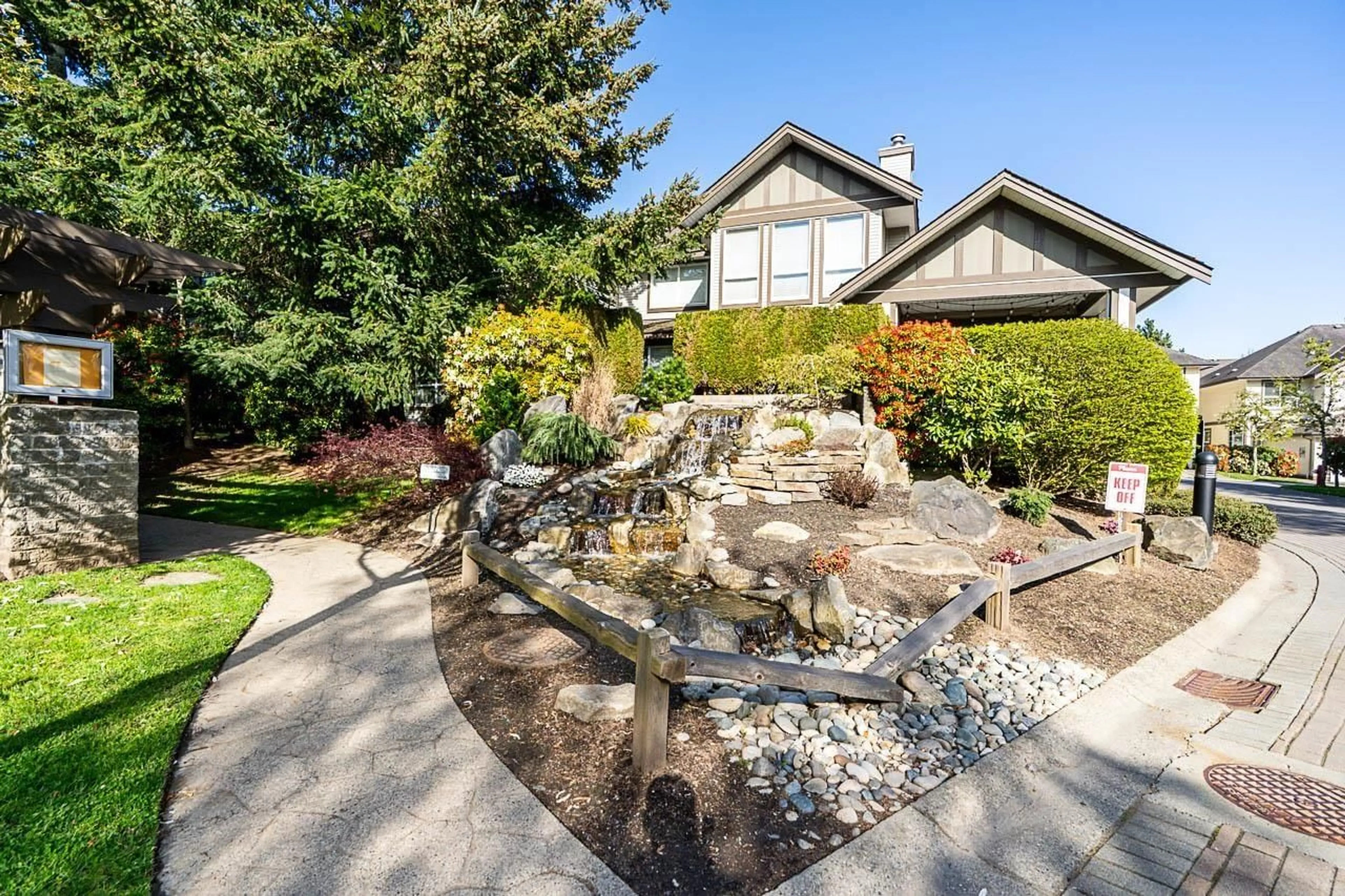 Unknown for 42 - 8250 158 STREET, Surrey British Columbia V4N0R5