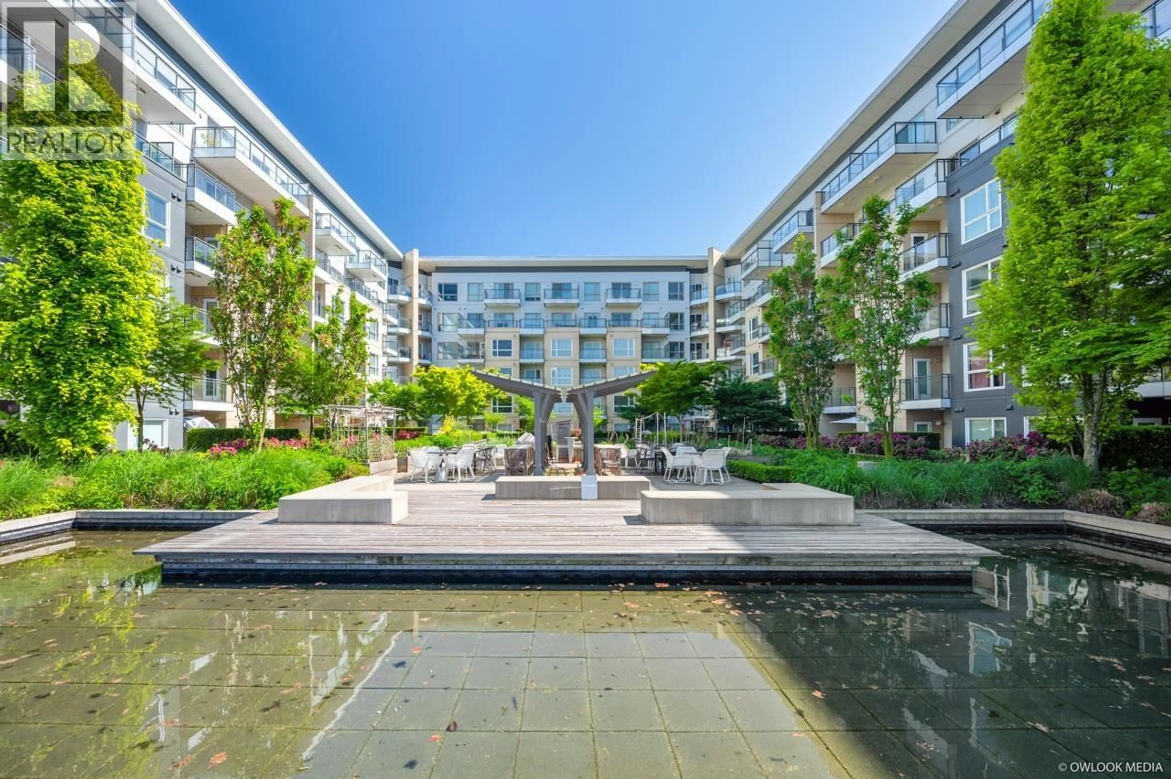 Patio, unknown for 222 - 5311 CEDARBRIDGE WAY, Richmond British Columbia V6X0M3