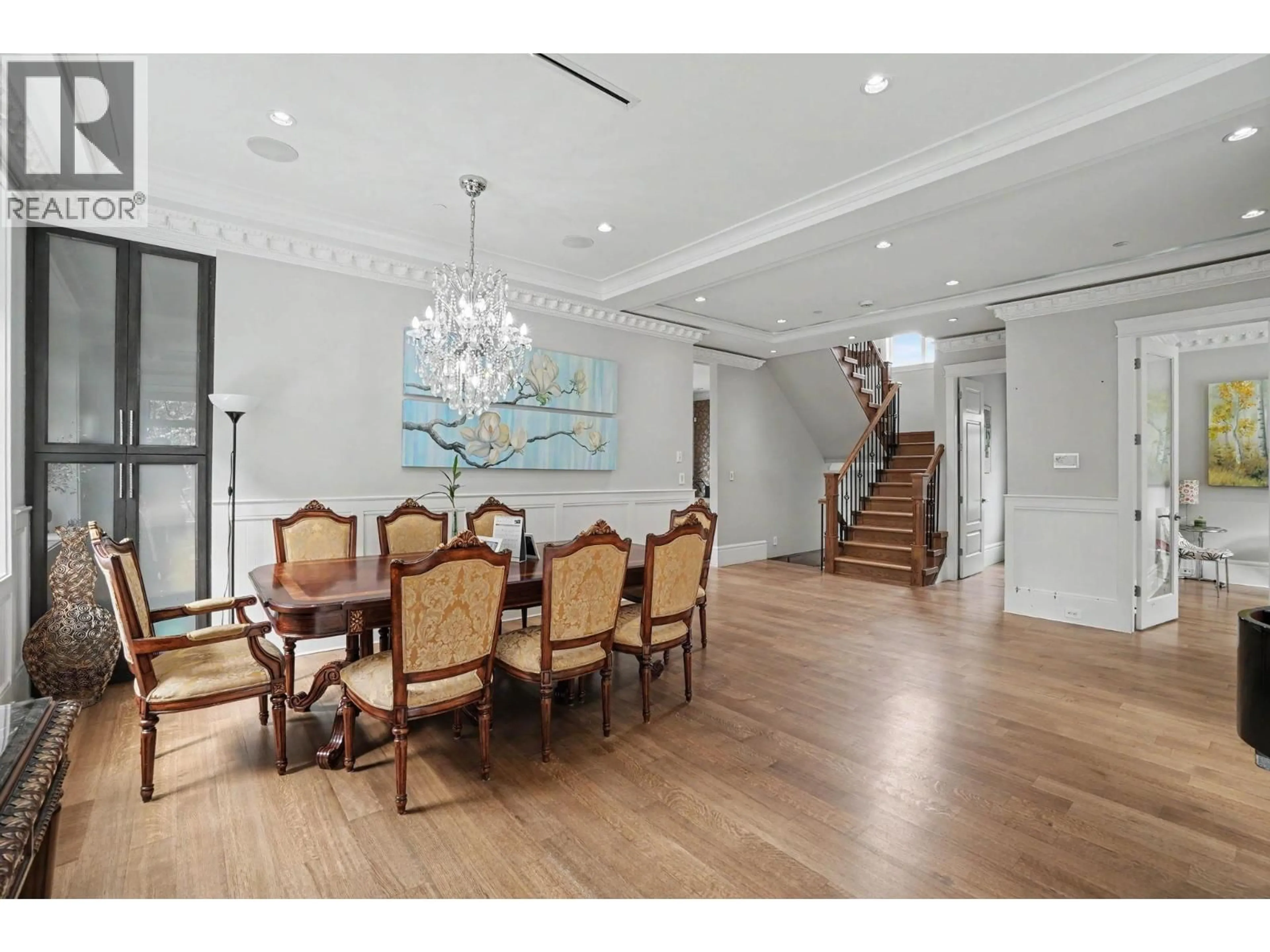 Dining room, wood/laminate floor for 4433 WALLACE STREET, Vancouver British Columbia V6S2J5