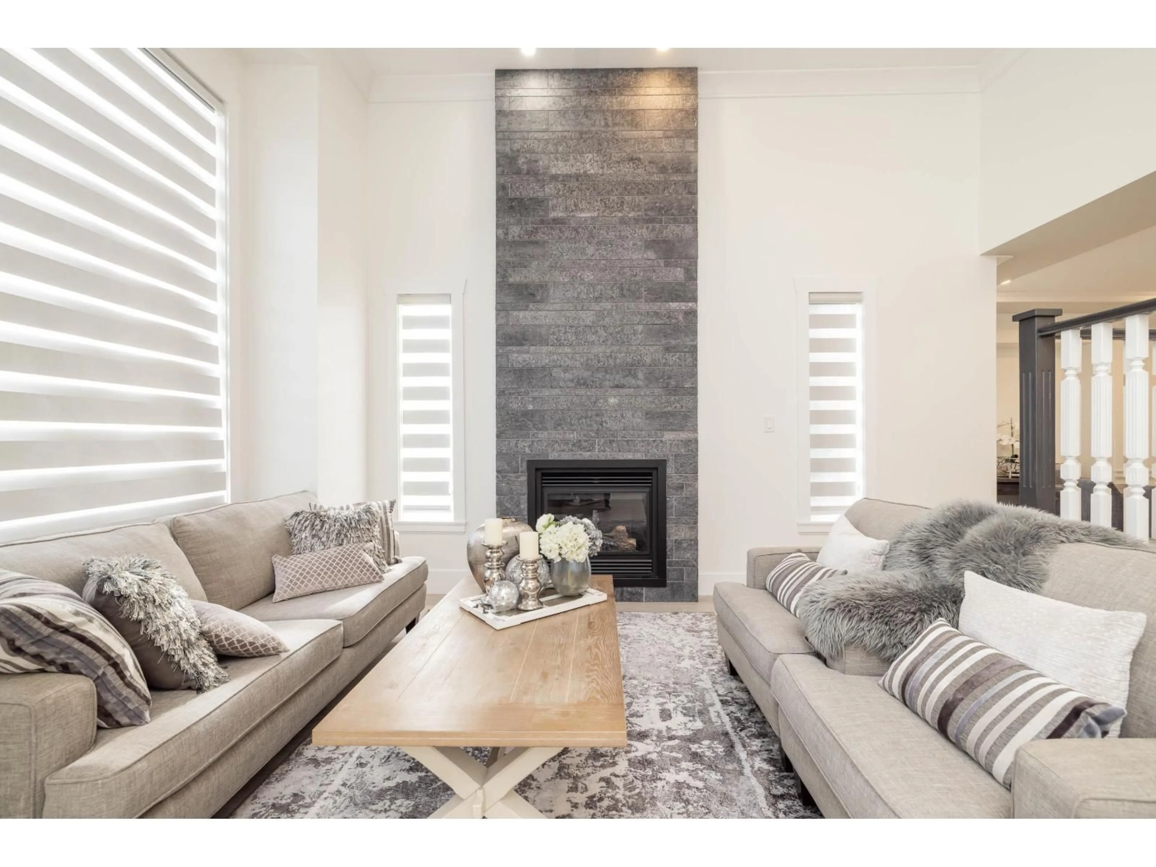 Living room with furniture, unknown for 6477 189 STREET, Surrey British Columbia V3S8V4