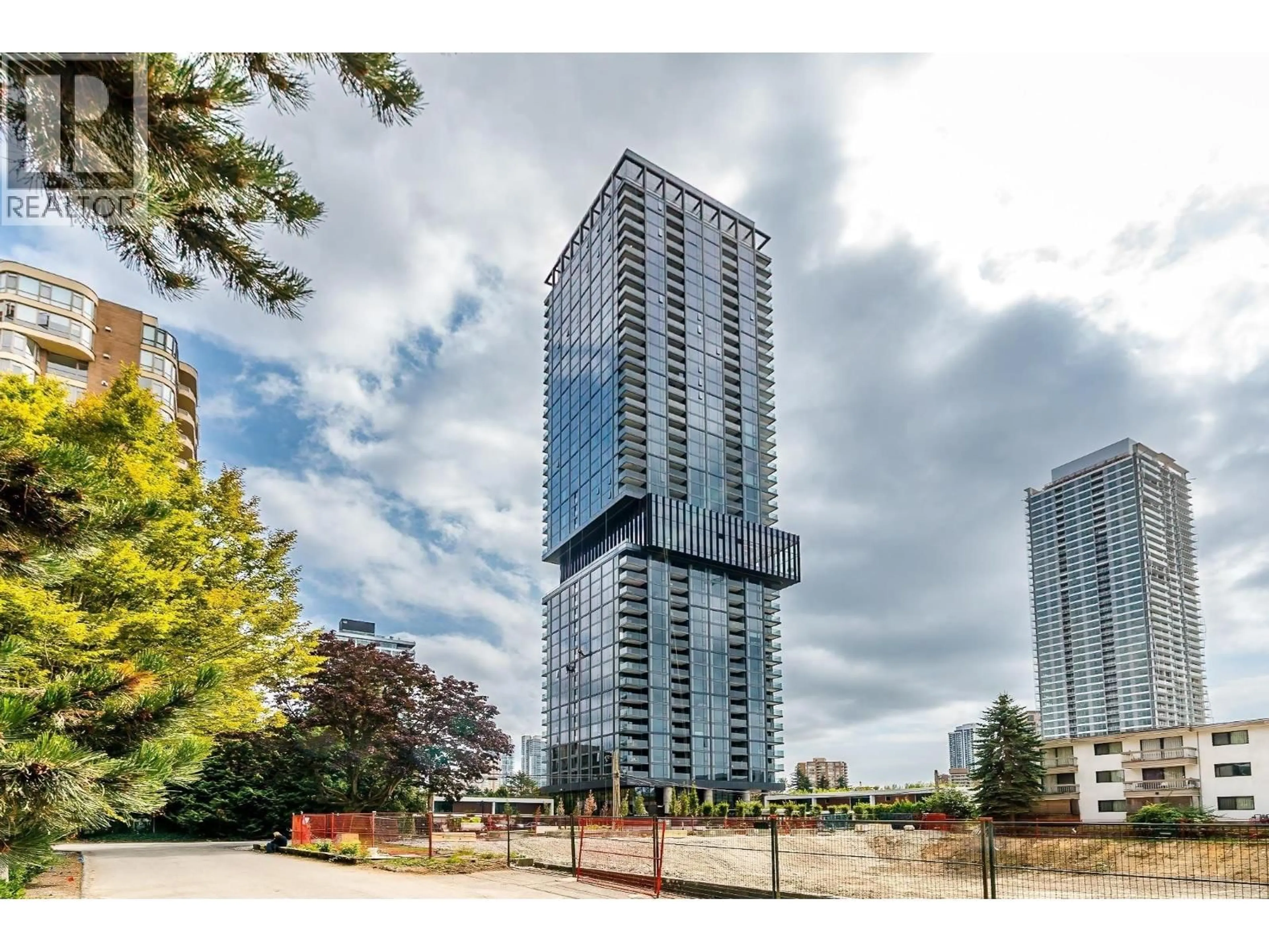 Unknown for 2502 - 5987 WILSON AVENUE, Burnaby British Columbia V5H0L7