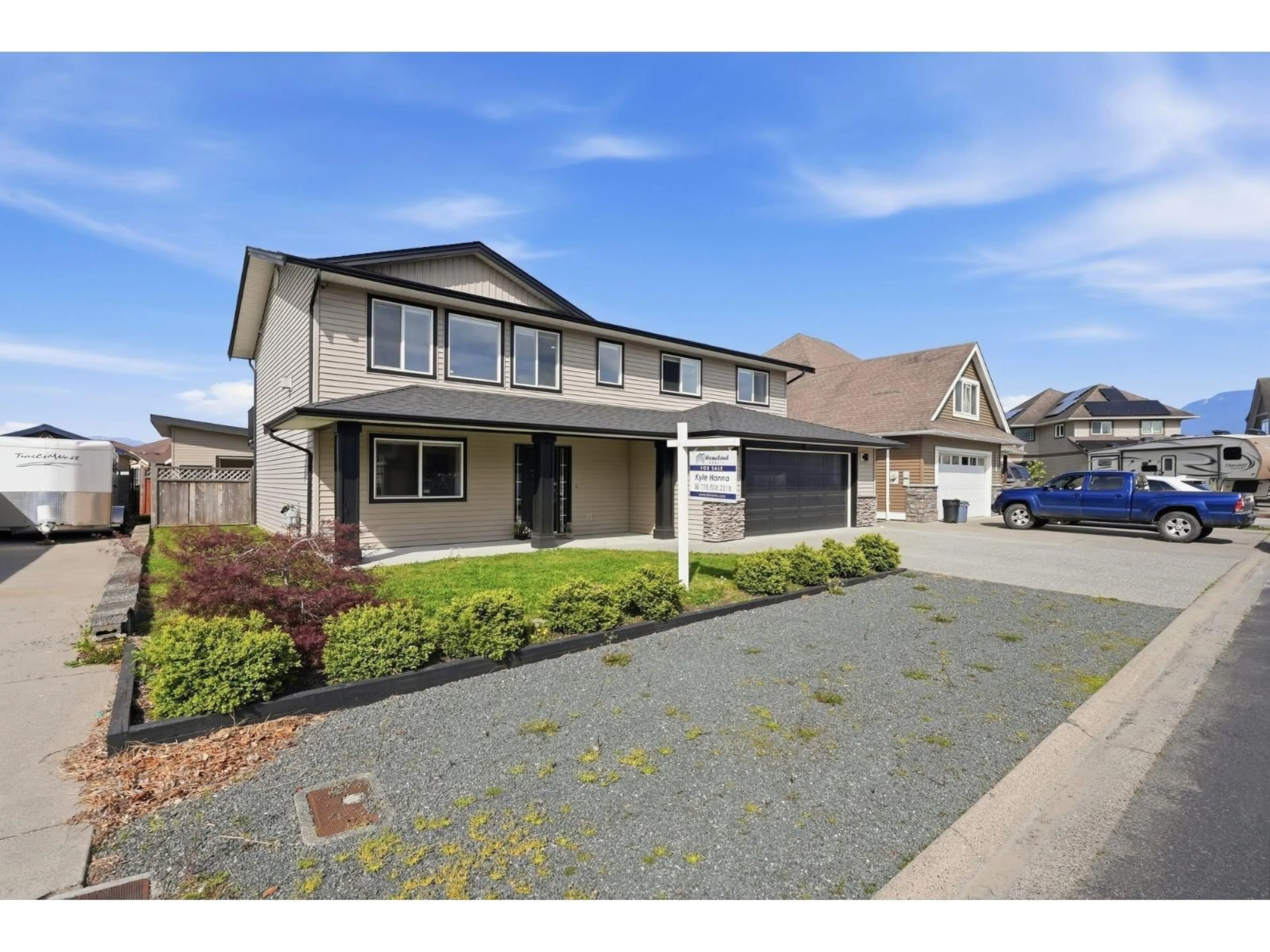 Home with vinyl exterior material, street for 46521 RANCHERO DRIVE, Chilliwack British Columbia V2P5P3