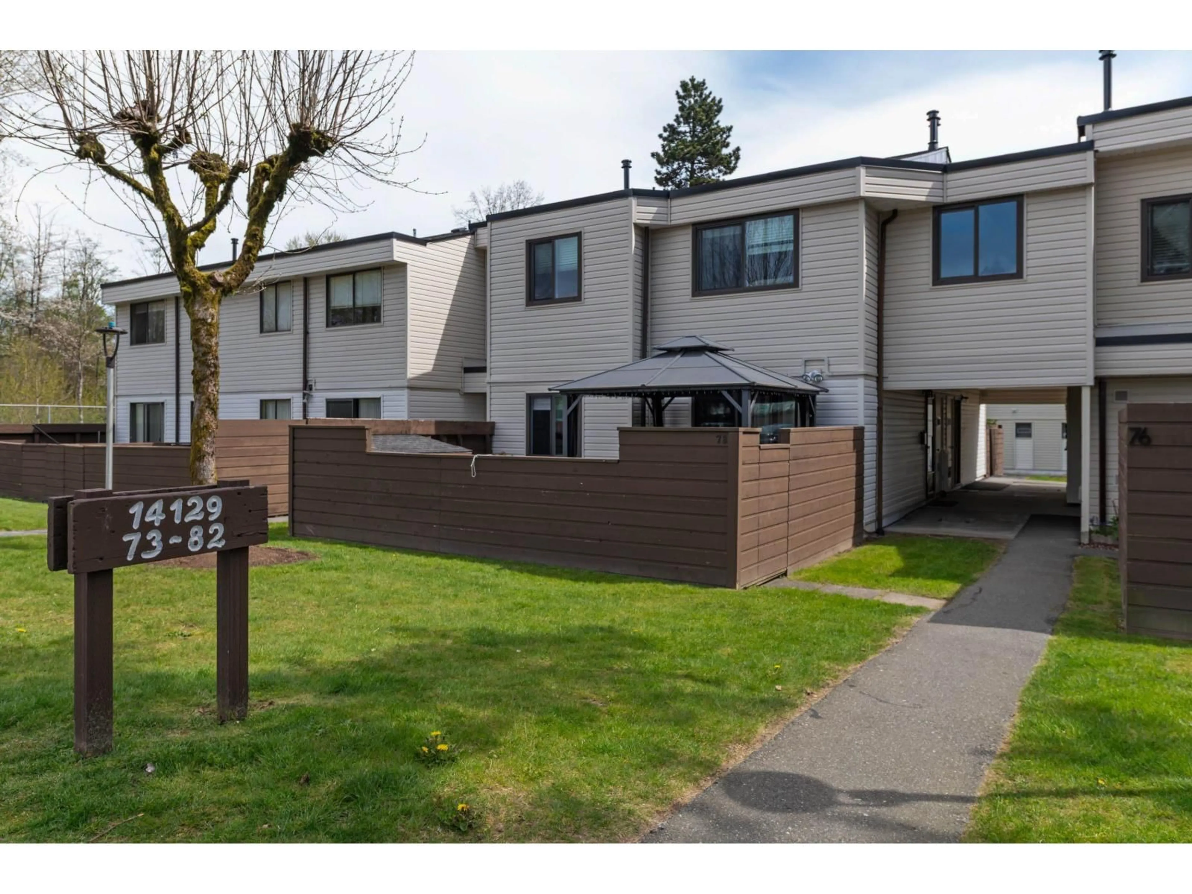 A pic from outside/outdoor area/front of a property/back of a property/a pic from drone, street for 77 - 14129 104 AVENUE, Surrey British Columbia V3T1X6