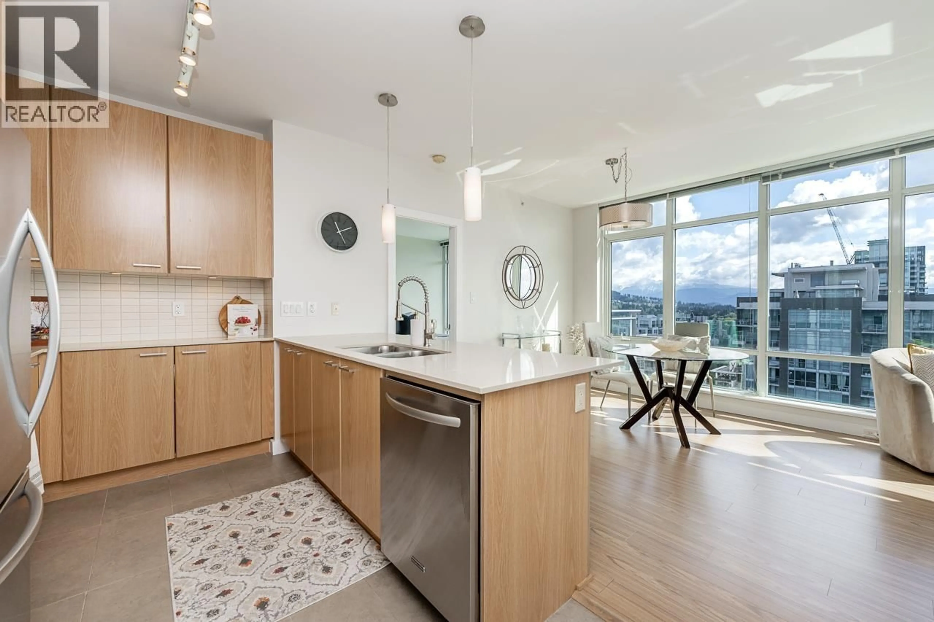 Open concept kitchen, unknown for 3803 - 2955 ATLANTIC AVENUE, Coquitlam British Columbia V3B0H9