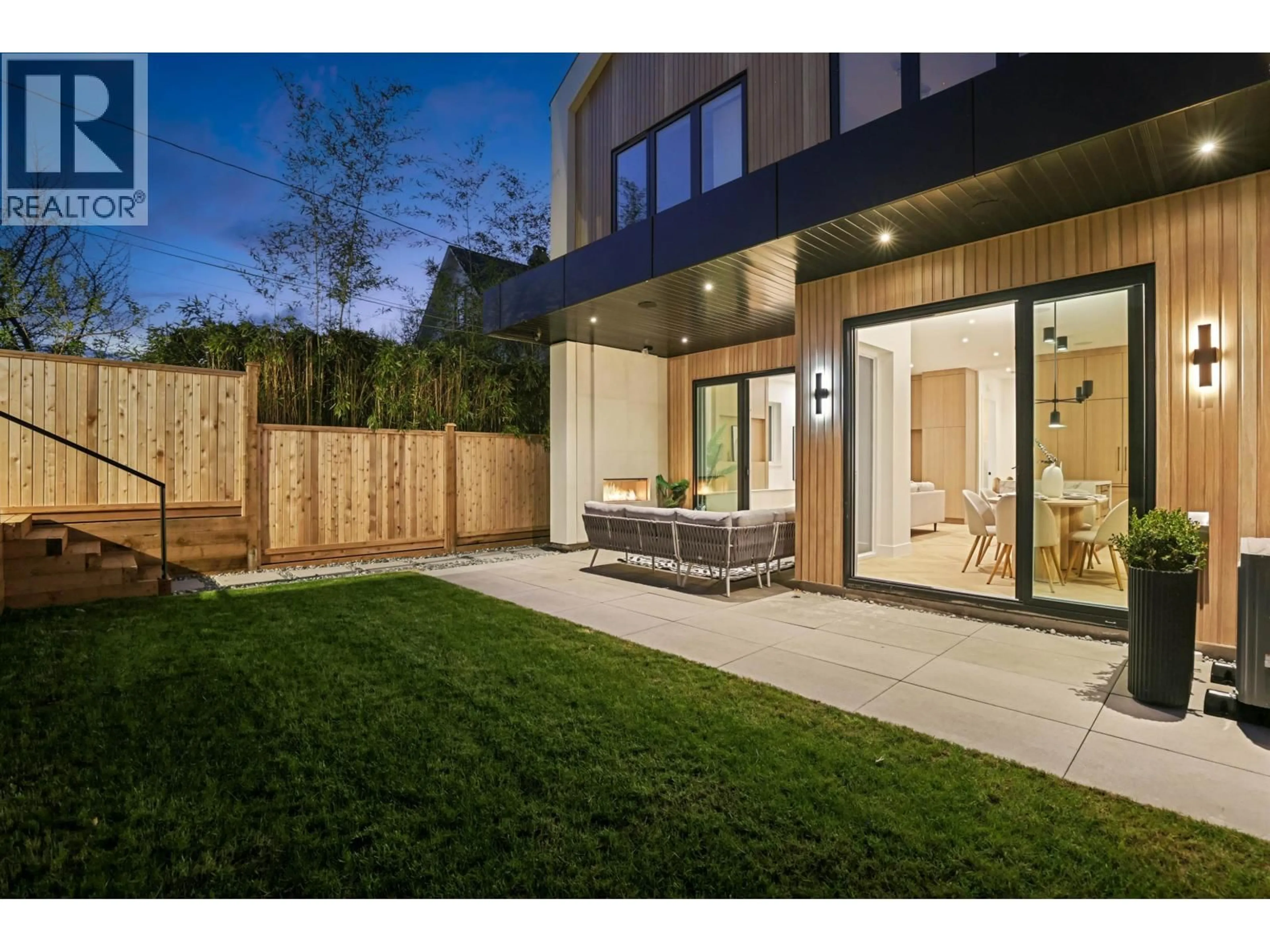 Patio, street for 2 - 2130 2 AVENUE, Vancouver British Columbia V5N1E8