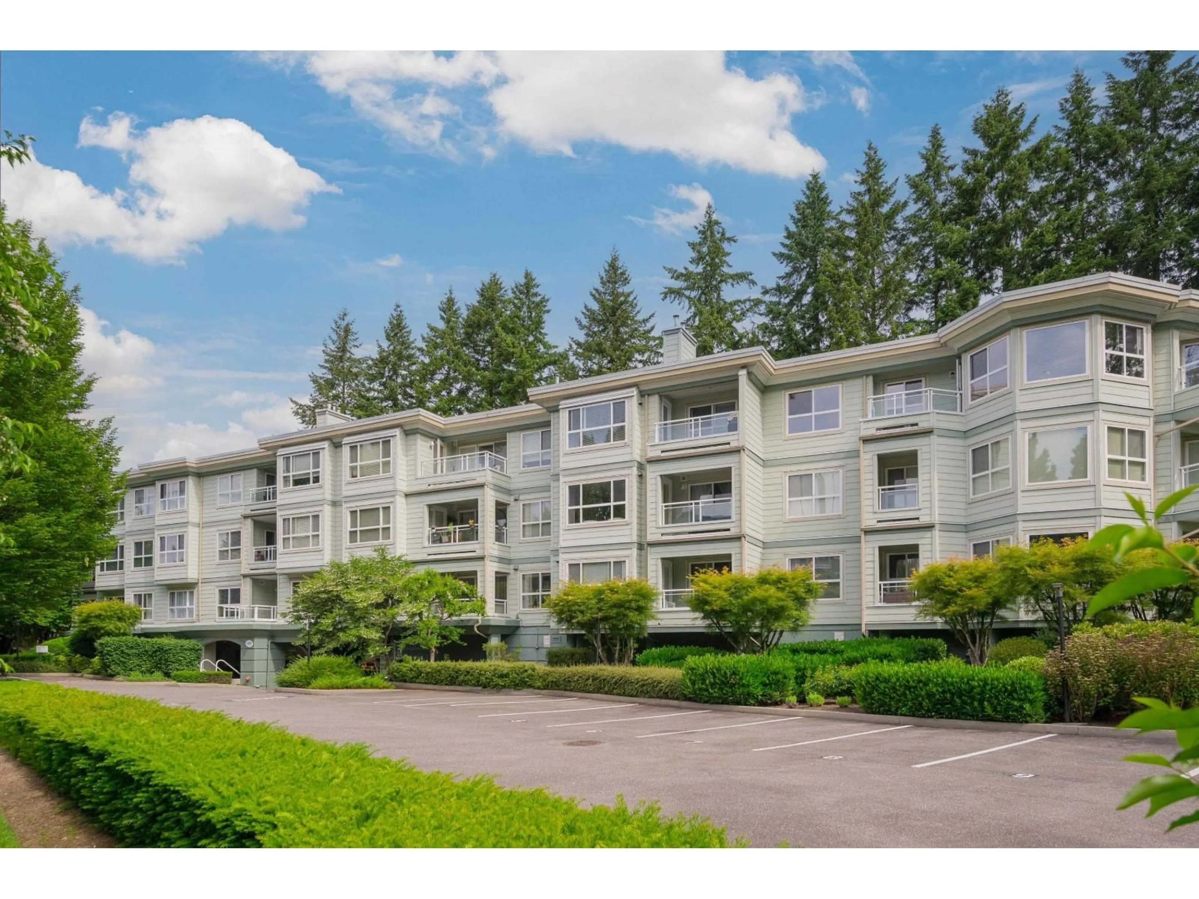 Unknown for 302 - 9018 208 STREET, Langley British Columbia V1M2Y8