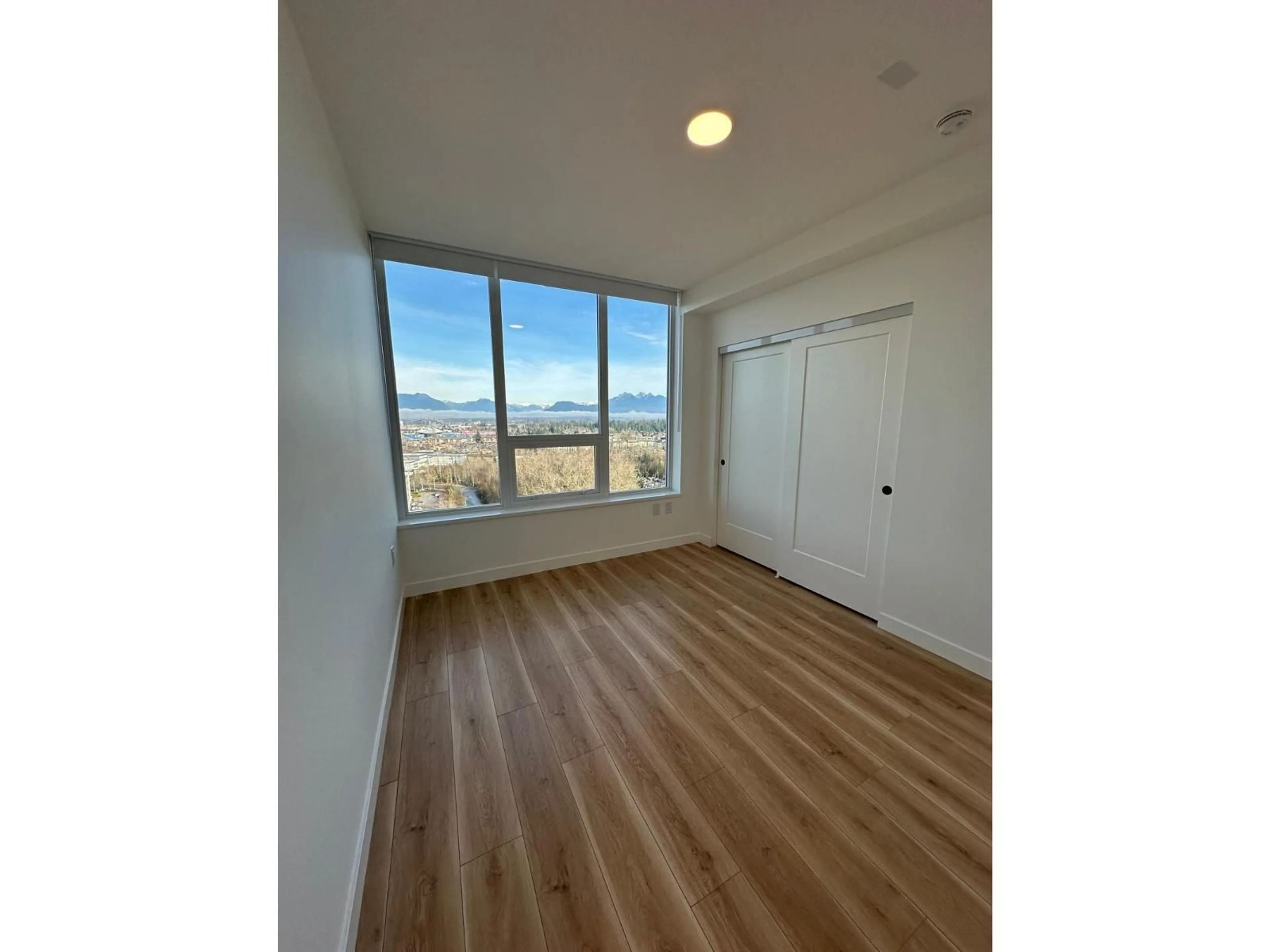 A pic of a room for 1408 - 8551 201 STREET, Langley British Columbia V2Y3Y5