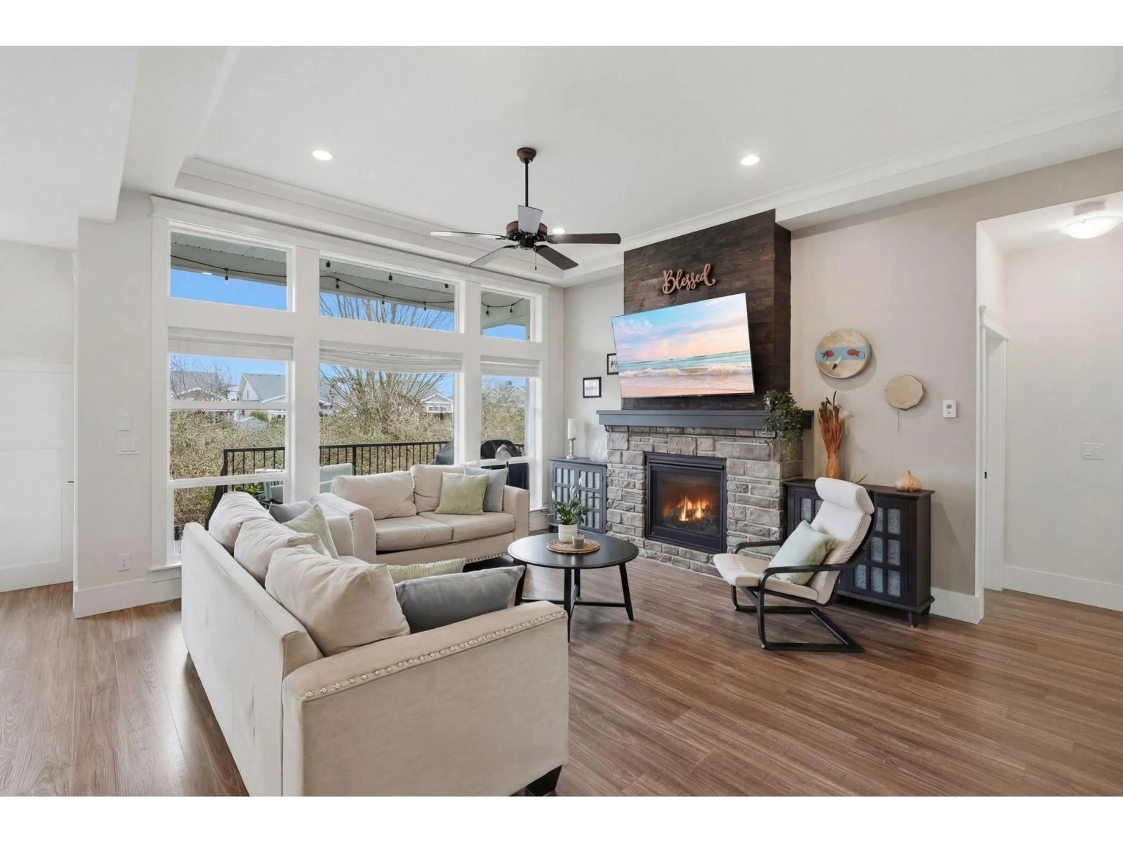 Living room with furniture, unknown for 35 - 46213 HAKWELES ROAD, Chilliwack British Columbia V4Z0C6