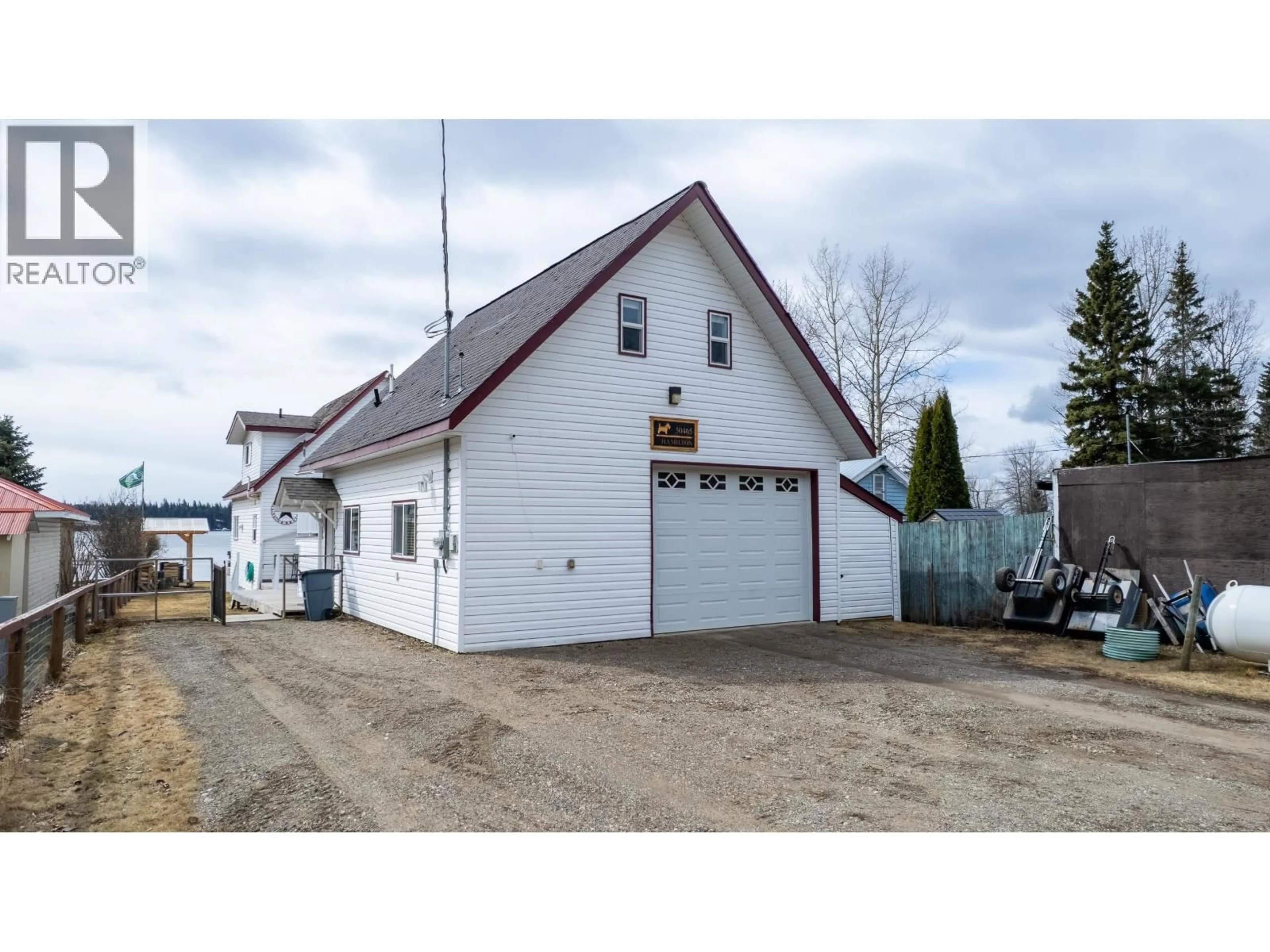 Indoor garage for 50465 LAKES ROAD, Cluculz Lake British Columbia V0J3A3