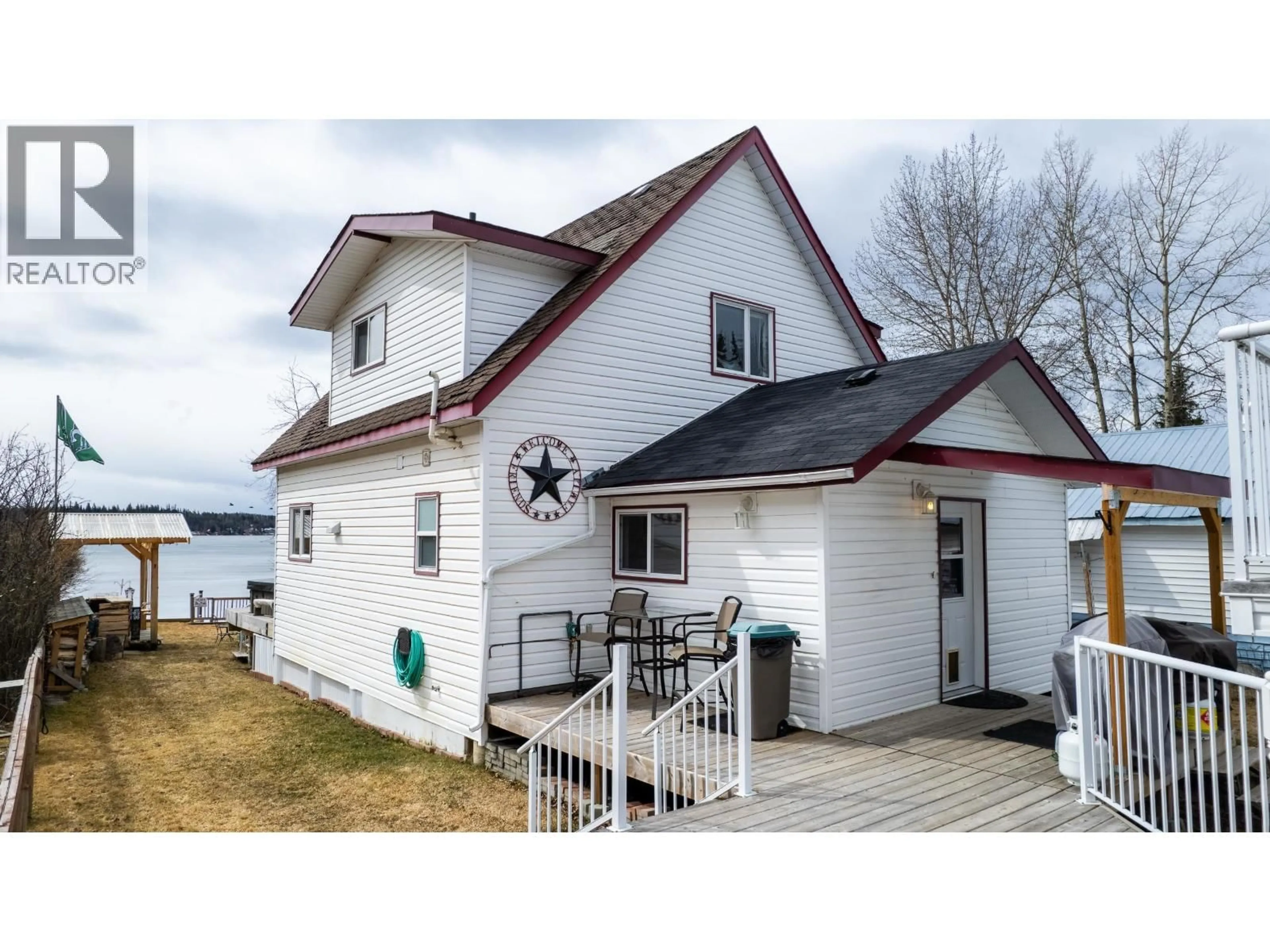 Home with vinyl exterior material, unknown for 50465 LAKES ROAD, Cluculz Lake British Columbia V0J3A3