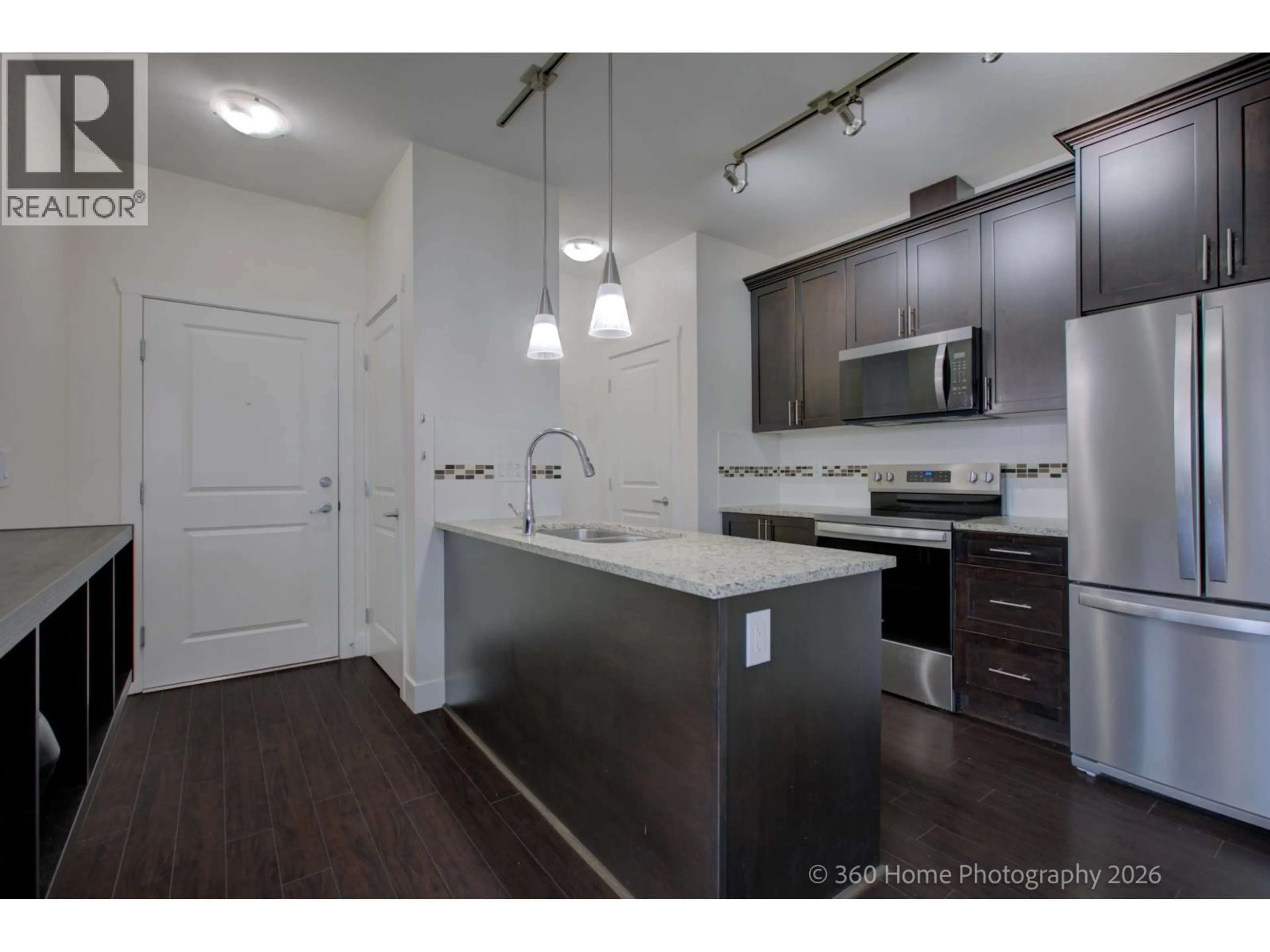 Open concept kitchen, unknown for 411 - 2330 SHAUGHNESSY STREET, Port Coquitlam British Columbia V3C0B5