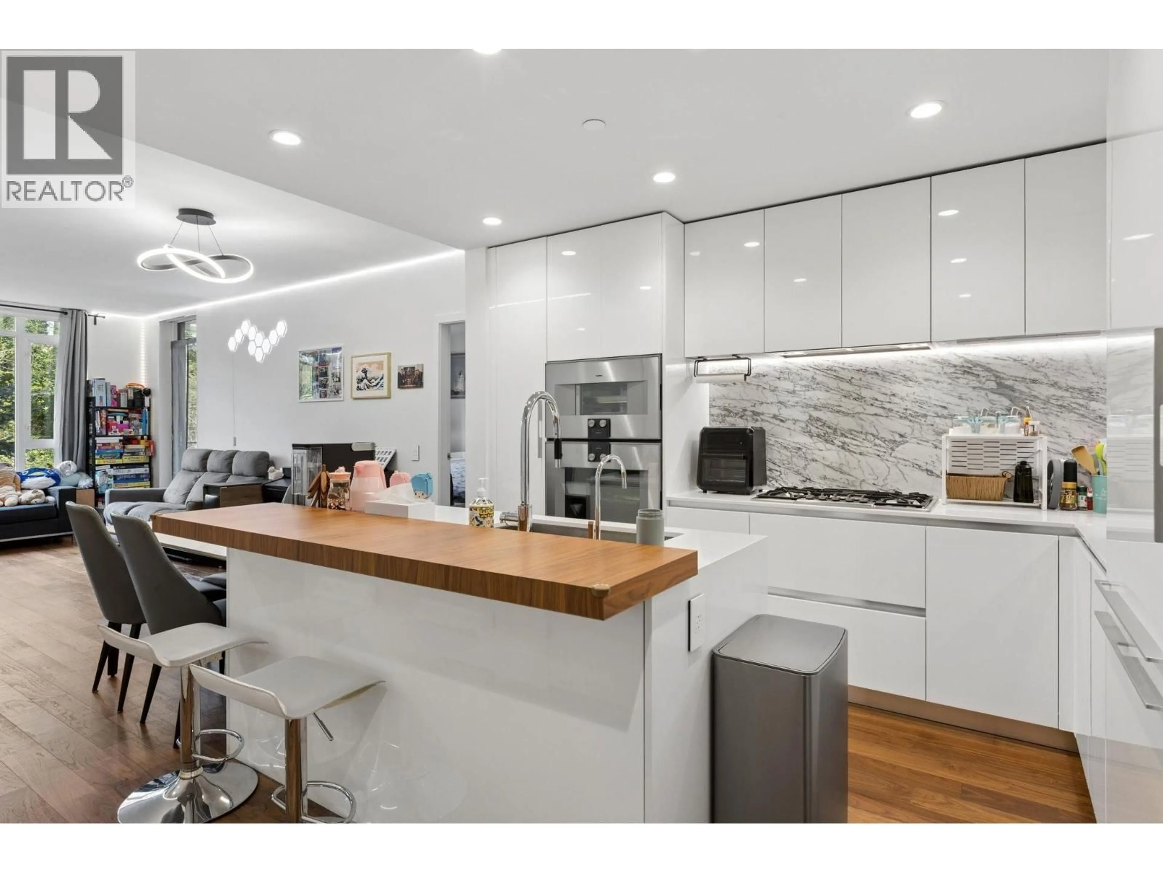 Contemporary kitchen, unknown for 203 - 7428 ALBERTA STREET, Vancouver British Columbia V5X0J5