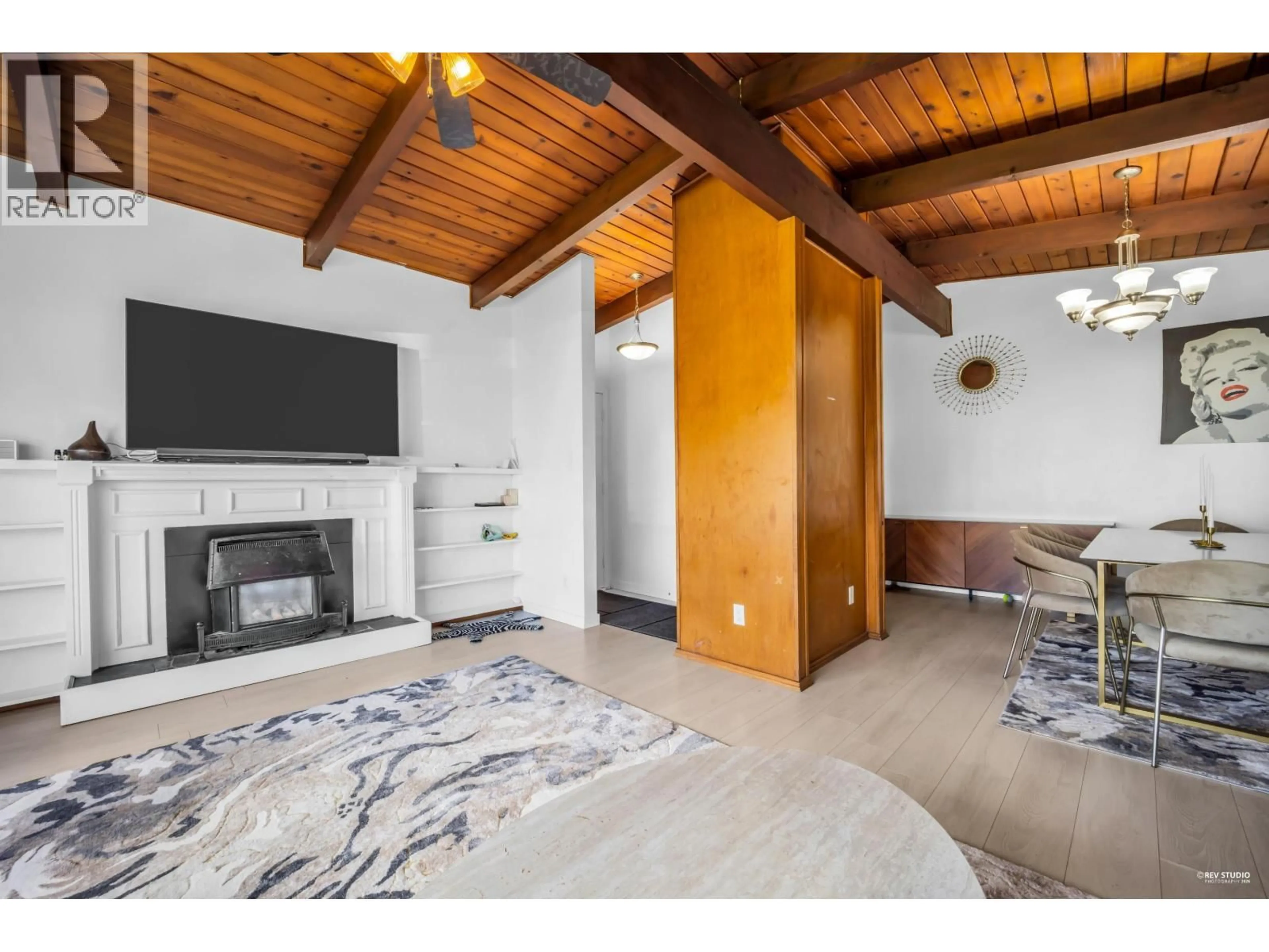 Unknown for 7750 15TH AVENUE, Burnaby British Columbia V3N1W5