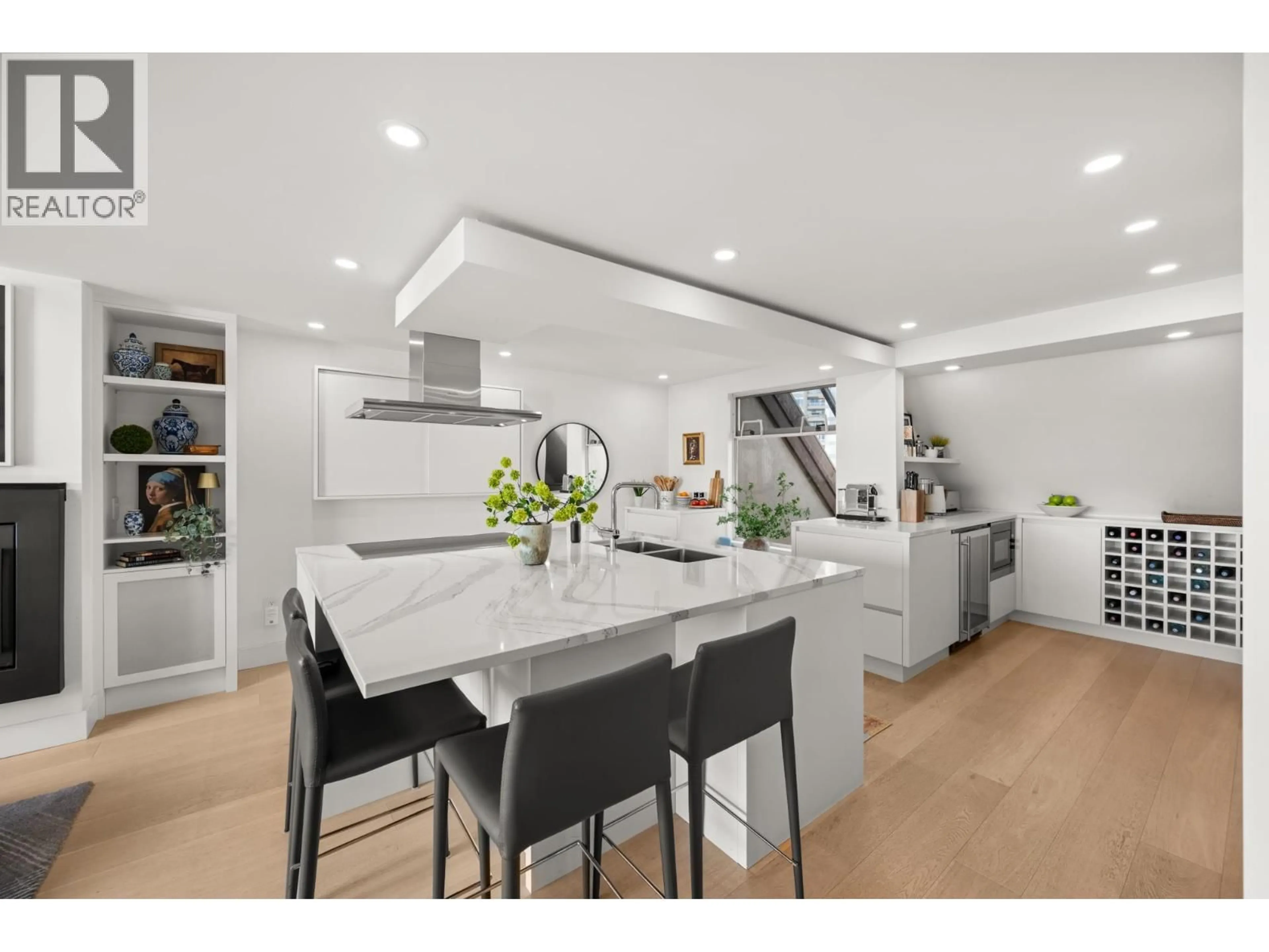 Open concept kitchen, unknown for 418 - 5 K DE K COURT, New Westminster British Columbia V3M6B6