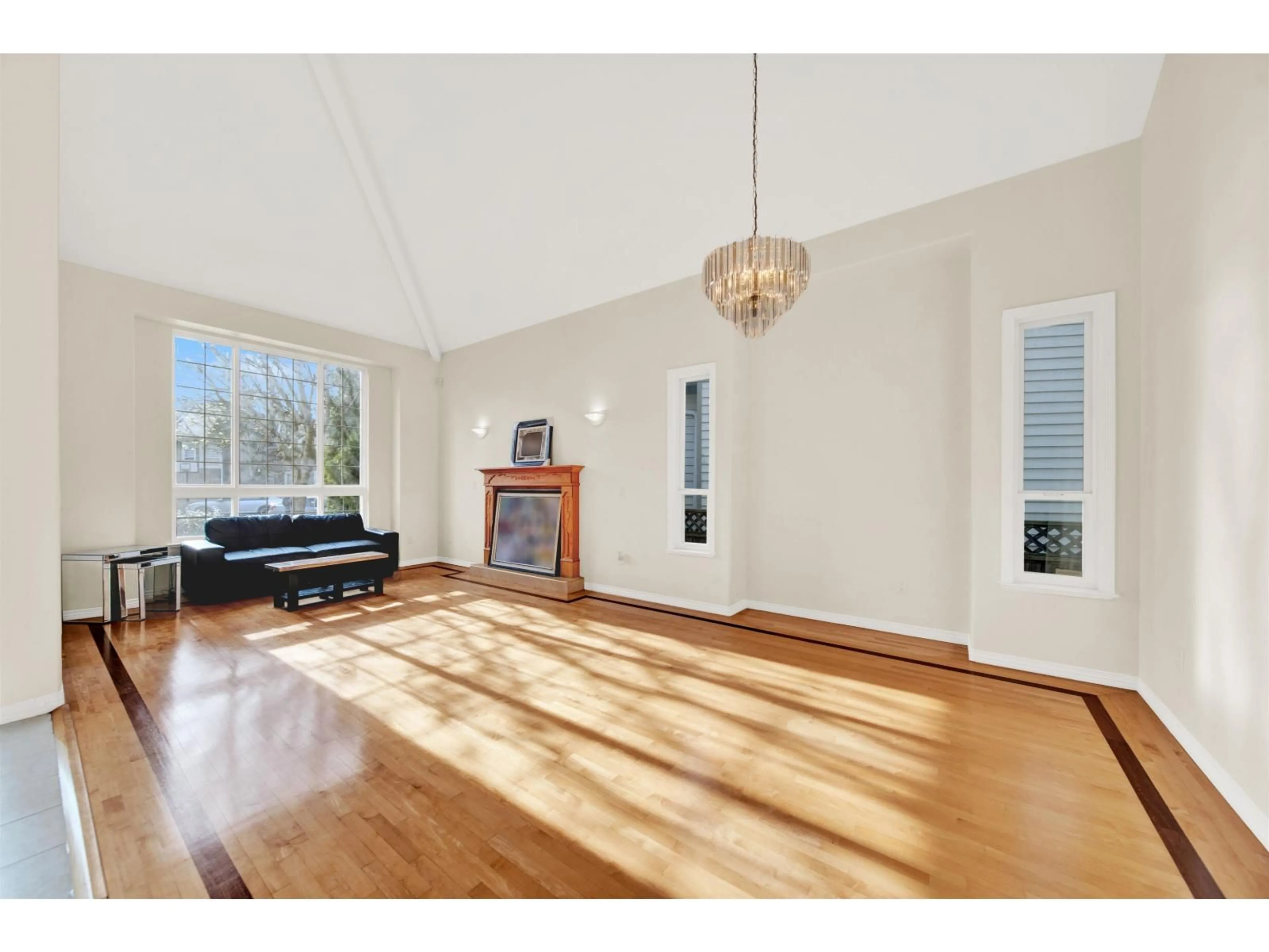 A pic of a room for 6748 CHATEAU COURT, Delta British Columbia V4E3M7