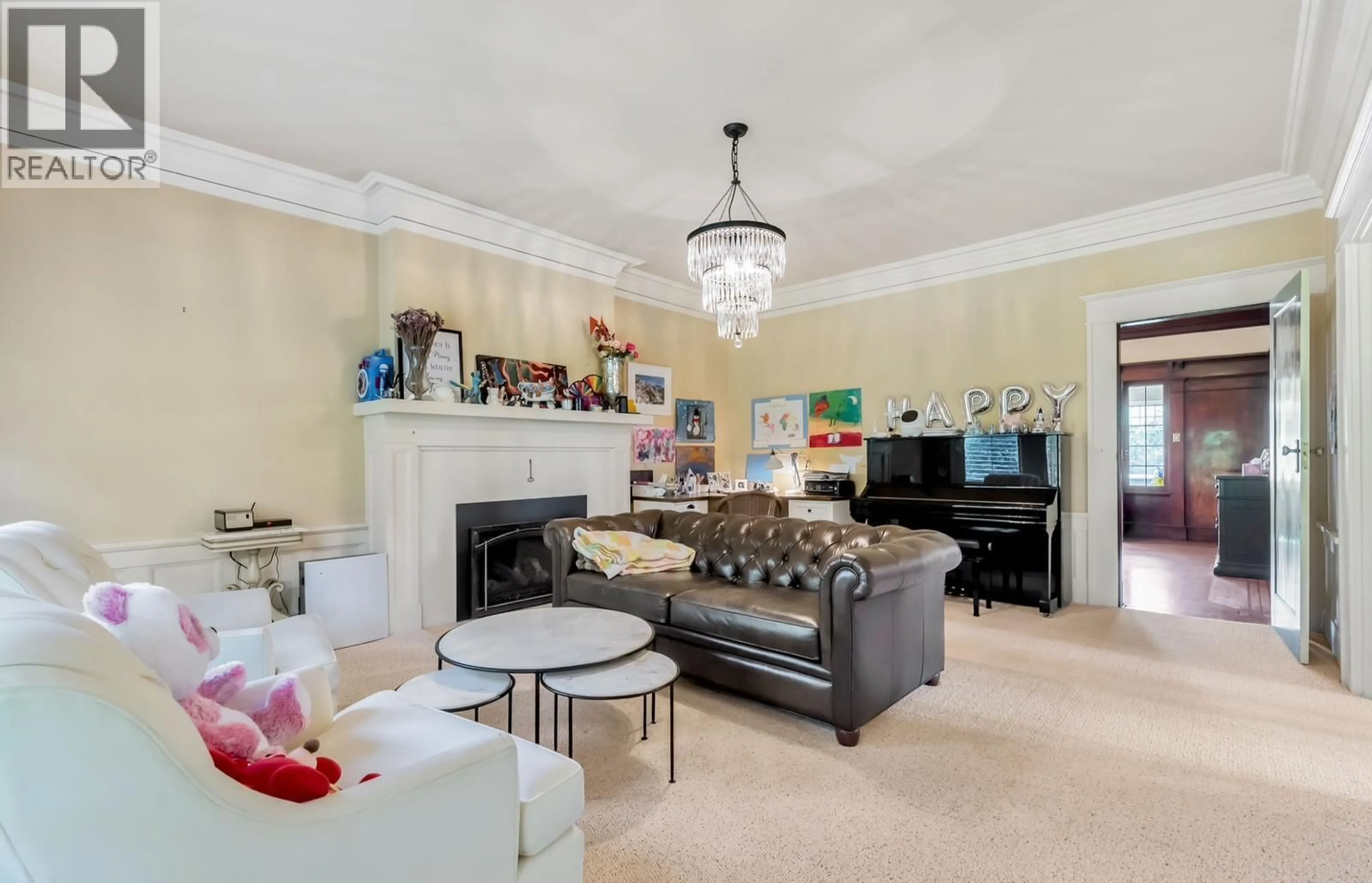 Living room with furniture, unknown for 1670 49TH AVENUE, Vancouver British Columbia V6M2S1