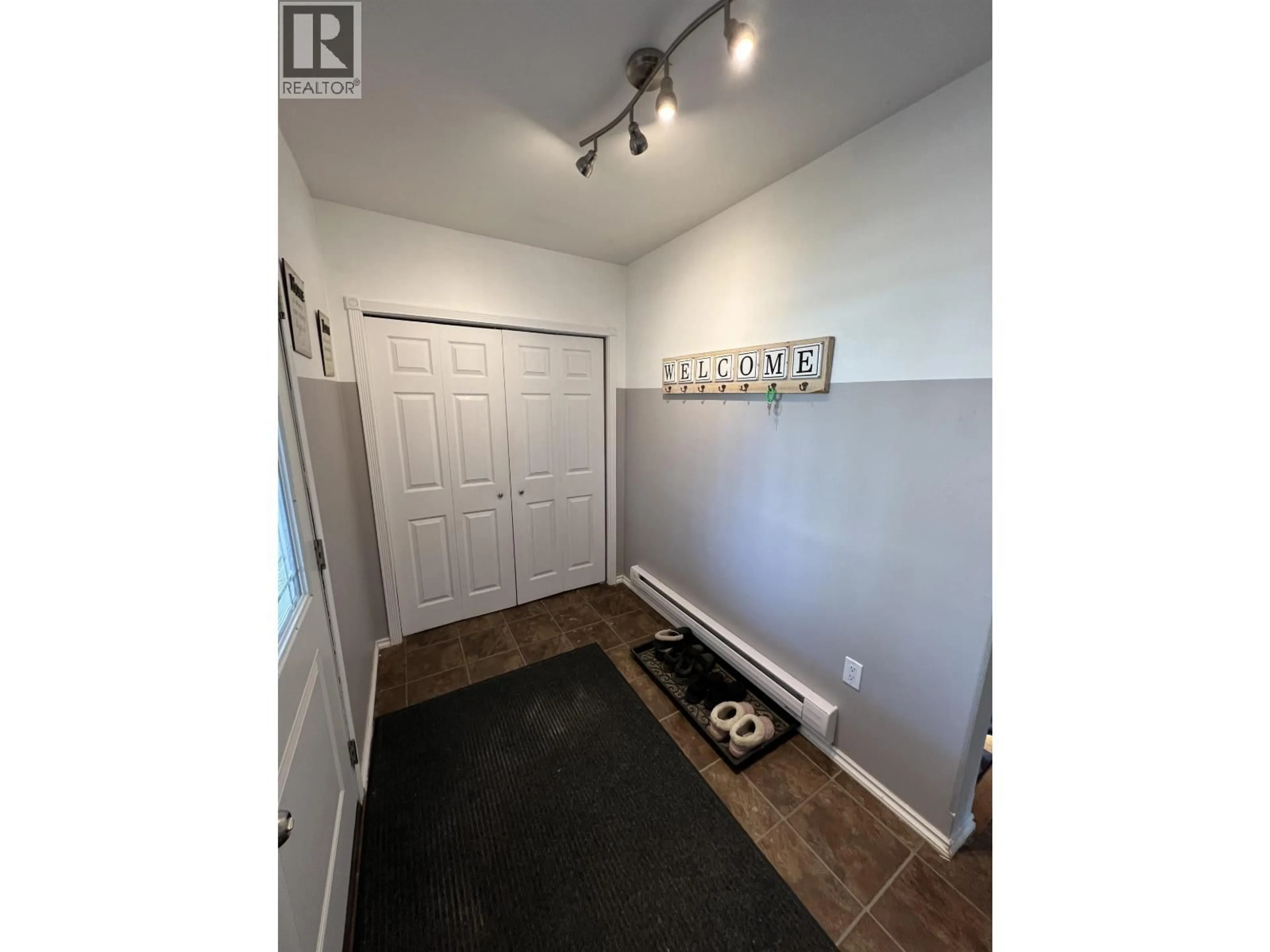 Indoor entryway for 5228 40 STREET, Fort Nelson British Columbia V0C1R0