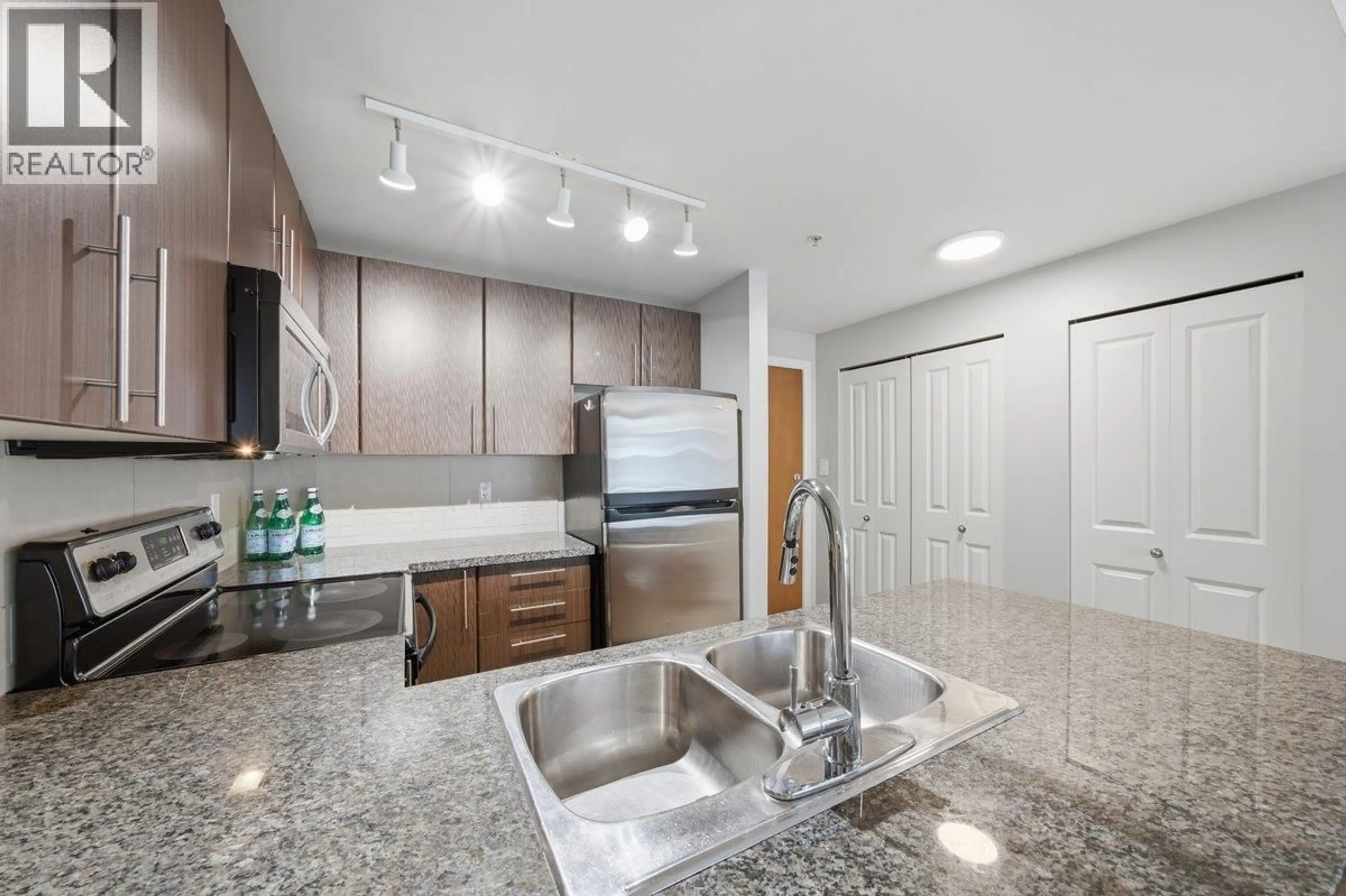 Unknown for 1803 - 898 CARNARVON STREET, New Westminster British Columbia V3M0C3