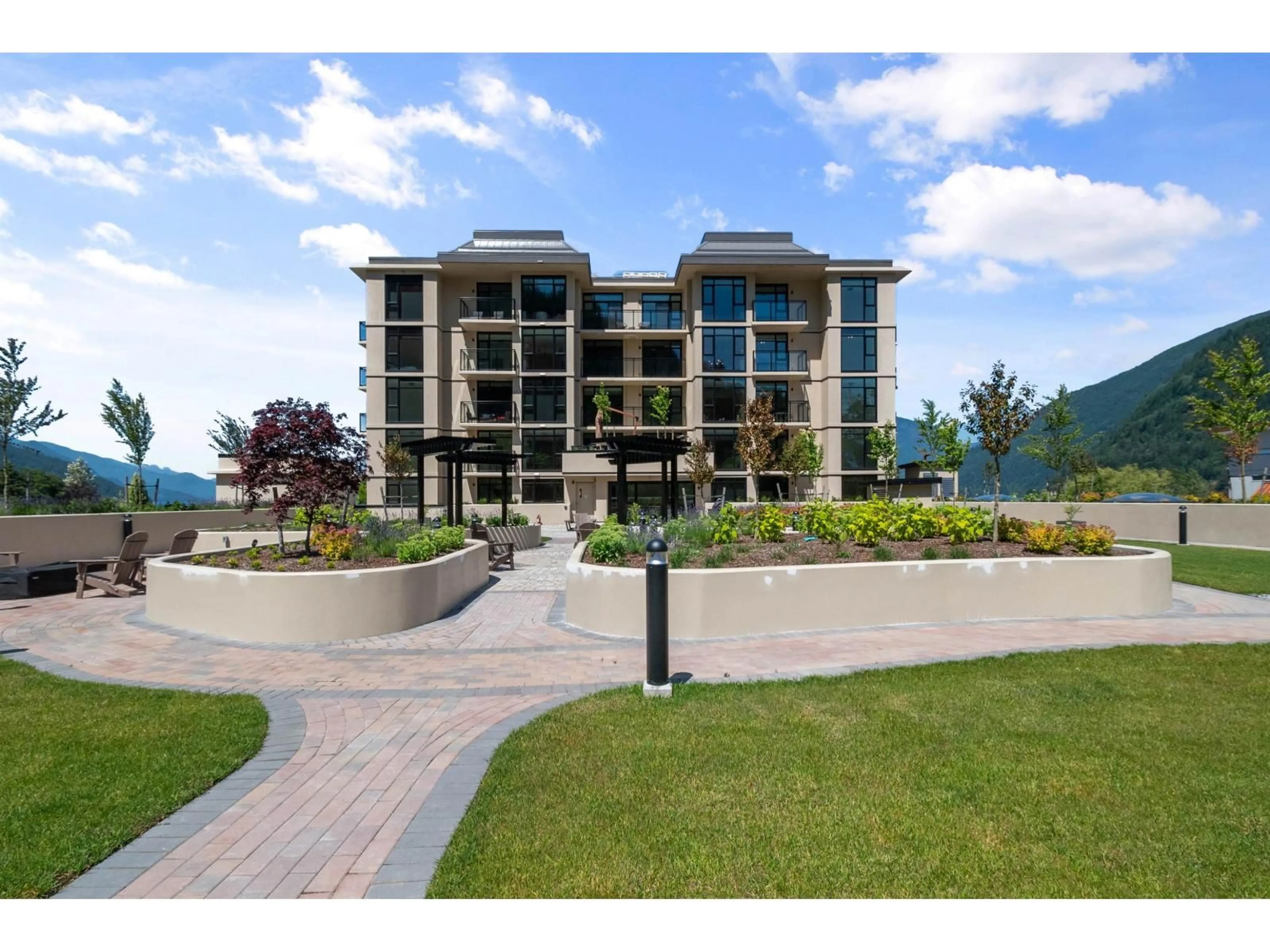 Unknown for 605 - 120 ESPLANADE AVENUE, Harrison Hot Springs British Columbia V0M1K0