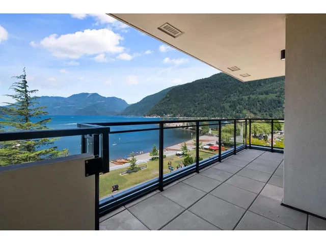 605 - 120 ESPLANADE AVENUE, Harrison Hot Springs 3