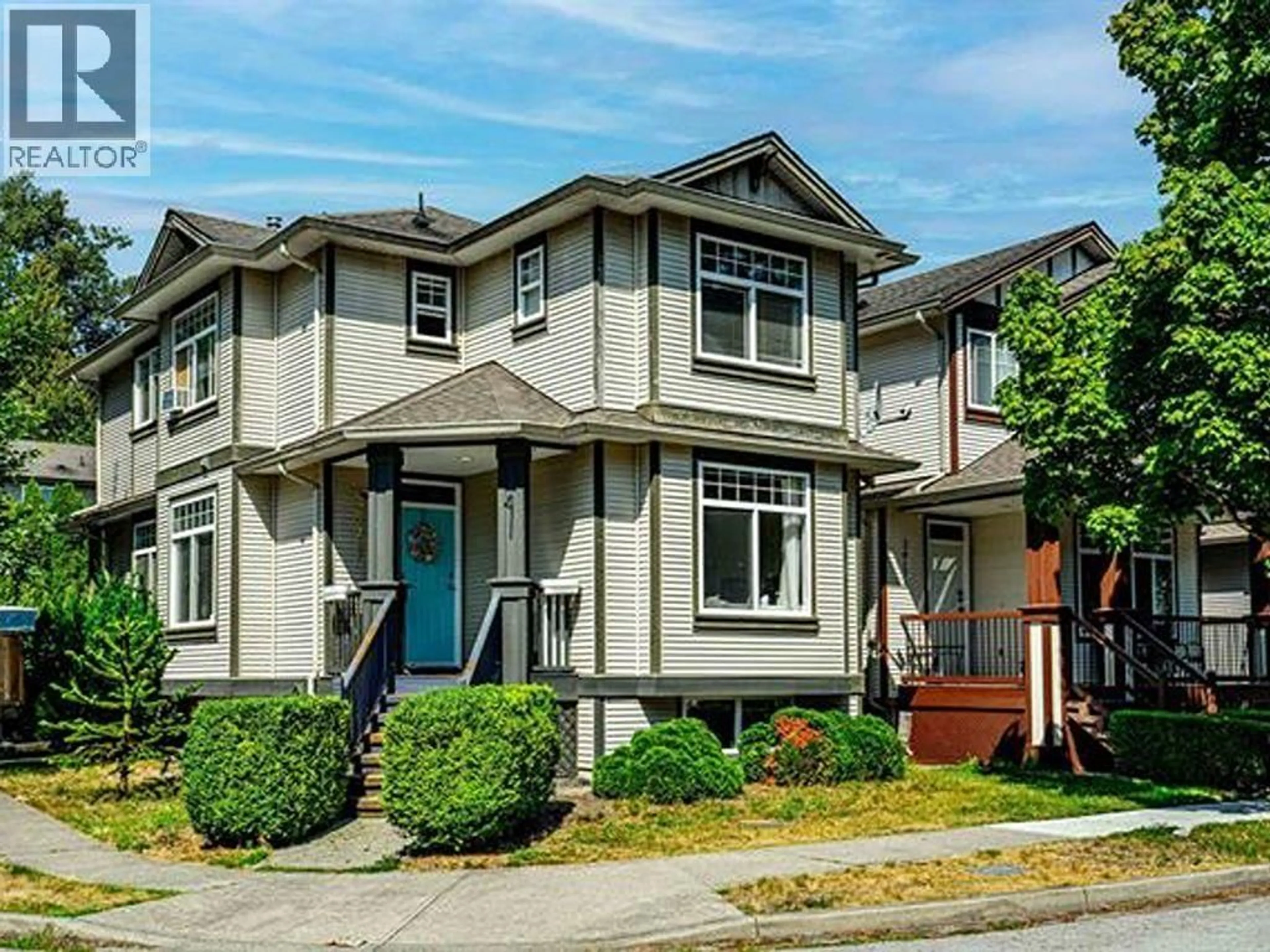 Home with vinyl exterior material, street for 24167 102B AVENUE, Maple Ridge British Columbia V2W2C5