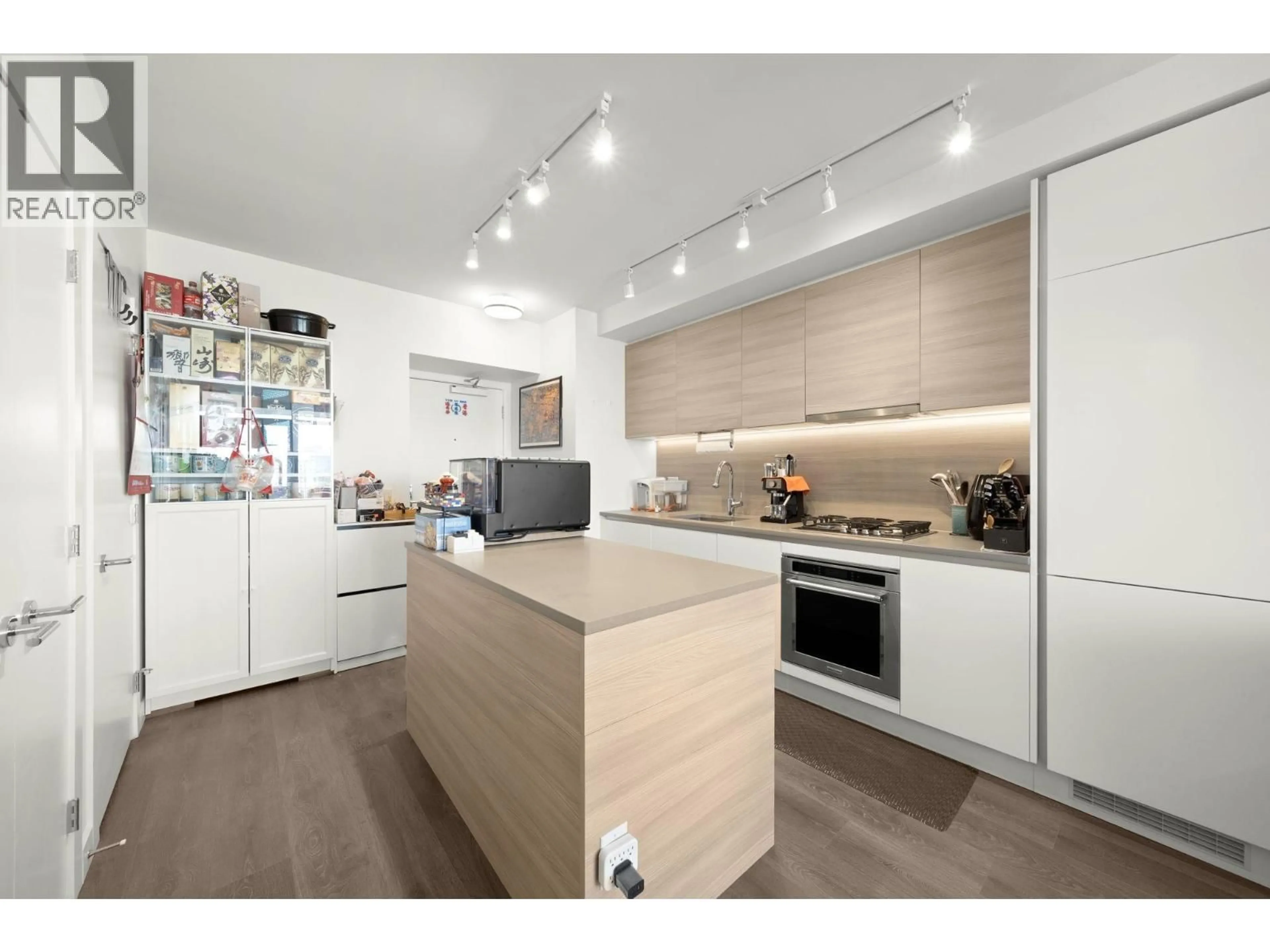 Unknown for 2206 - 525 FOSTER AVENUE, Coquitlam British Columbia V3J0H6