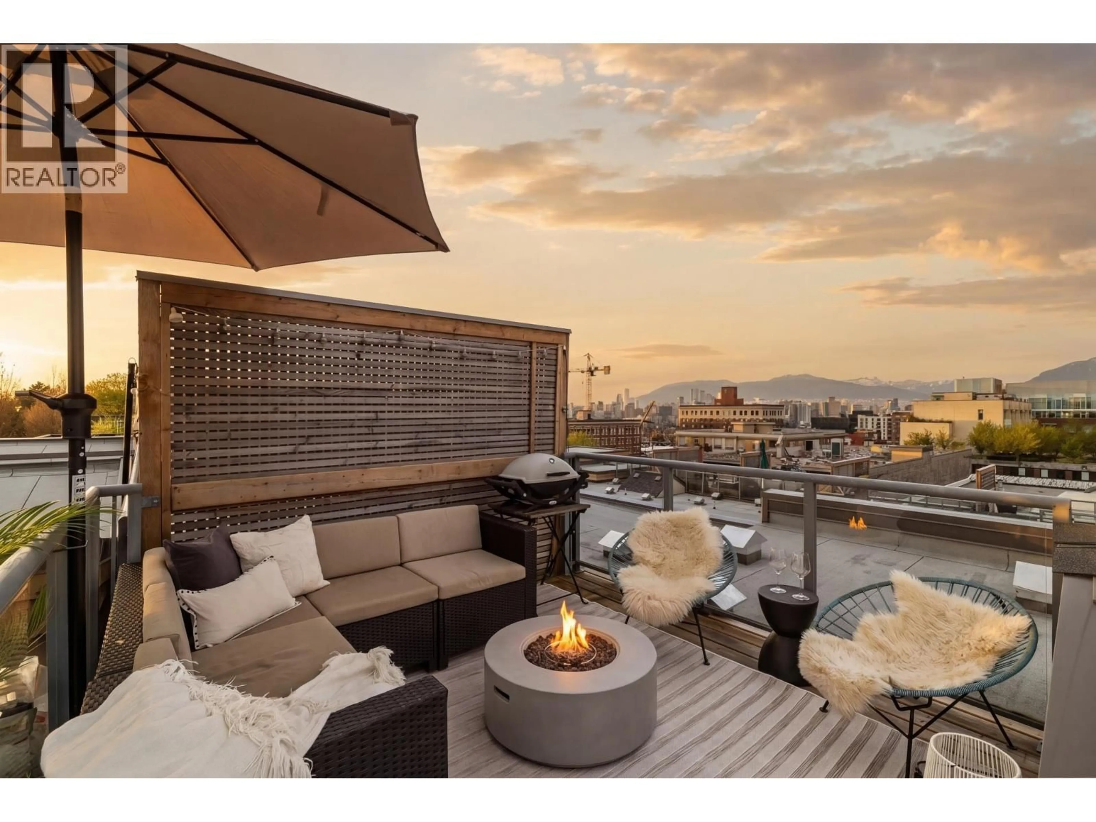 Patio, unknown for 301 - 2688 WATSON STREET, Vancouver British Columbia V5T4T6