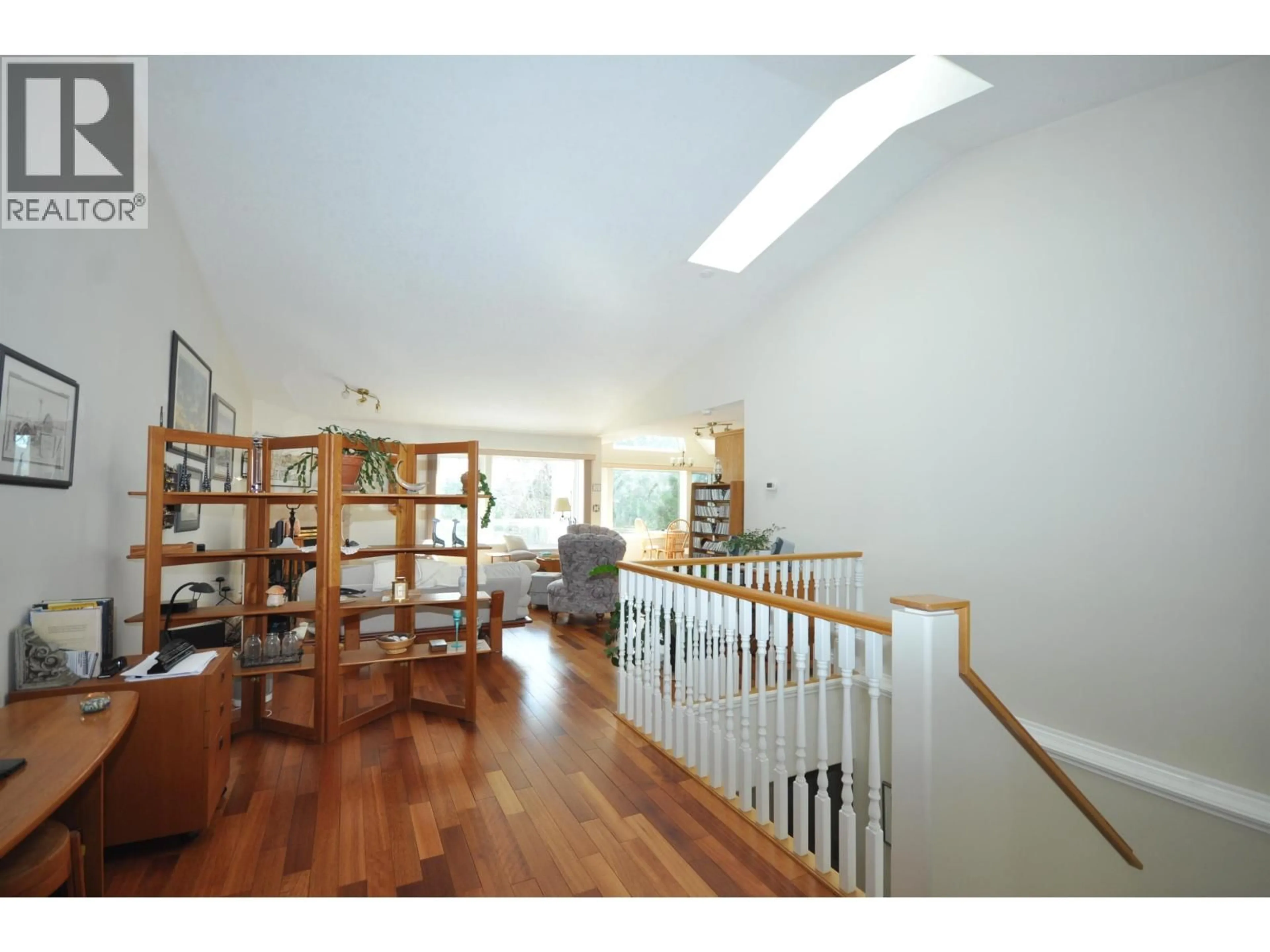 Indoor foyer for 10 - 11 EAGLE CRESCENT, Williams Lake British Columbia V2R4R6