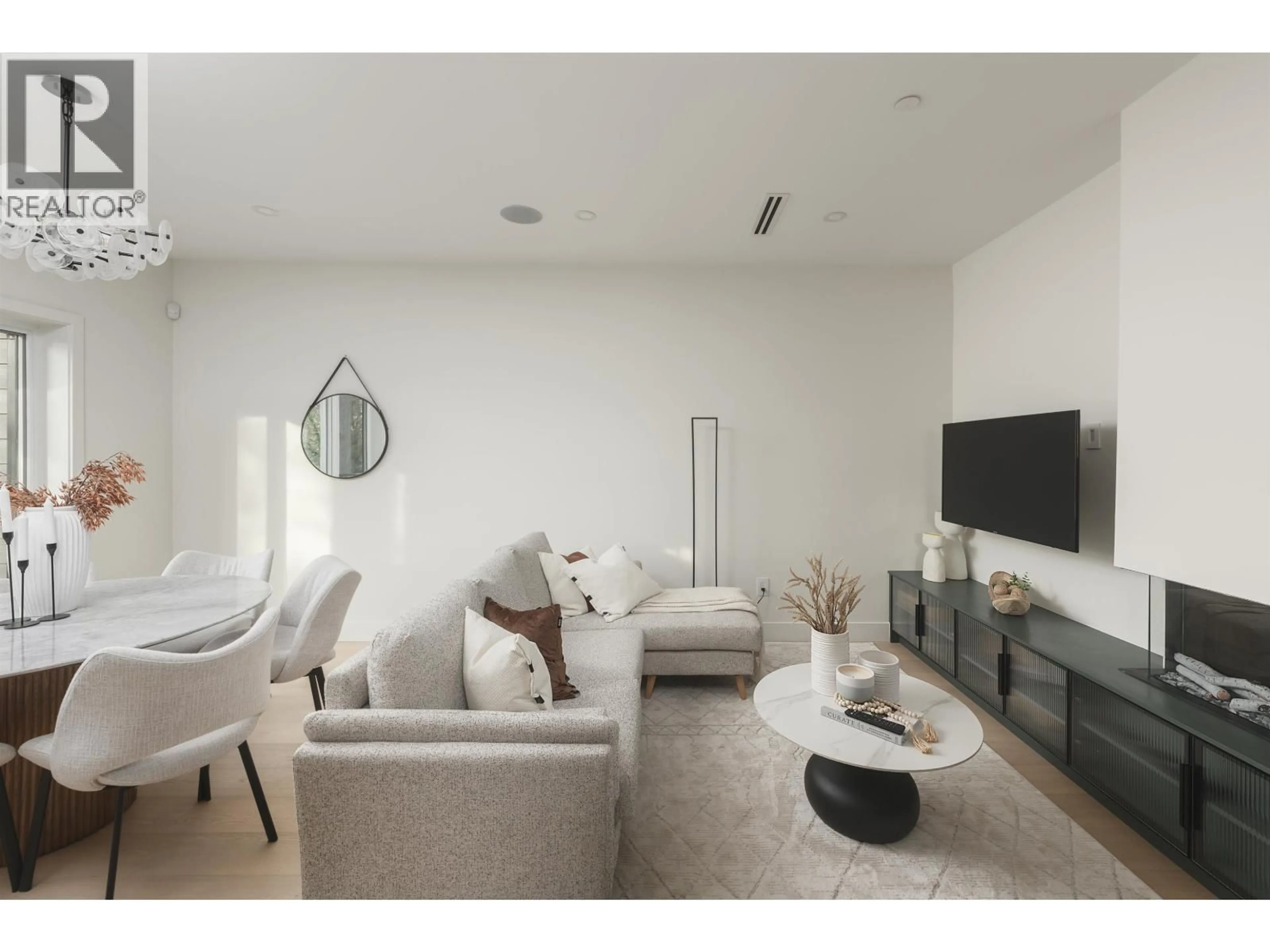 Living room with furniture, unknown for 2 - 8508 EAST BOULEVARD, Vancouver British Columbia V6P5E6