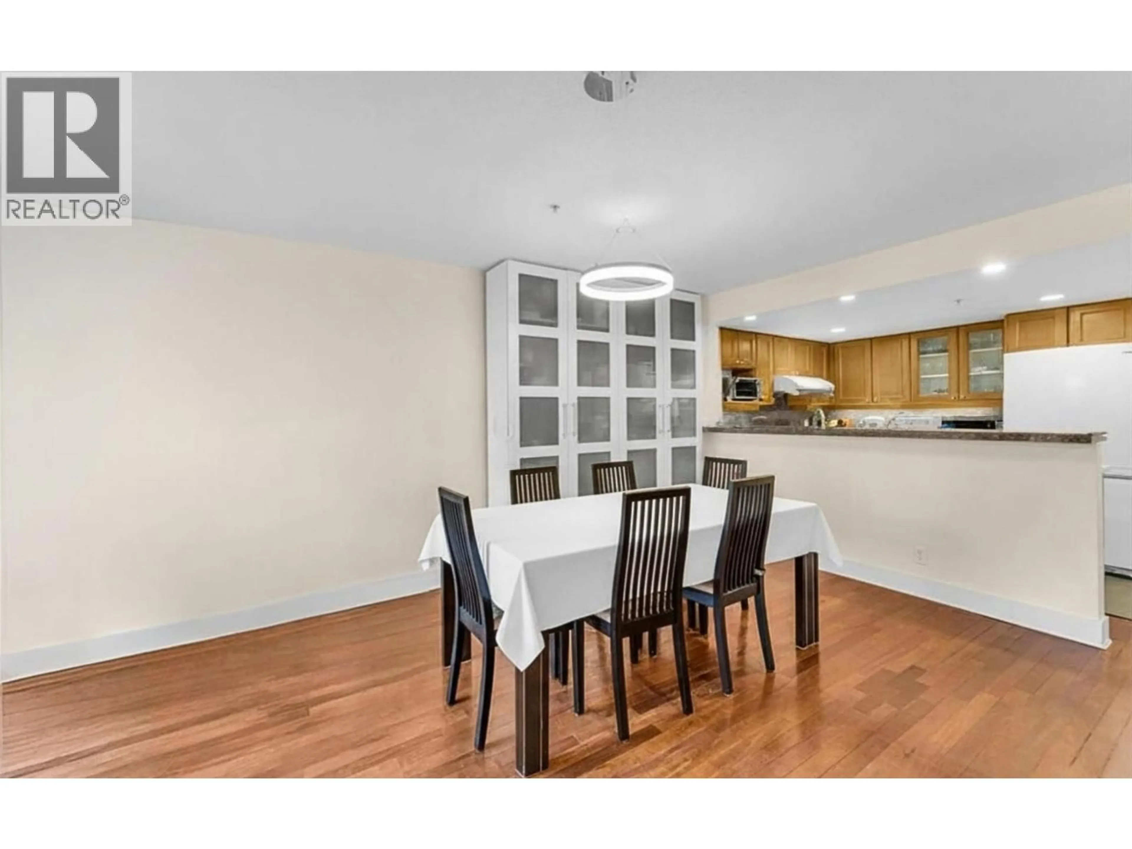 Unknown for 206 - 2071 42ND AVENUE, Vancouver British Columbia V6M2B4