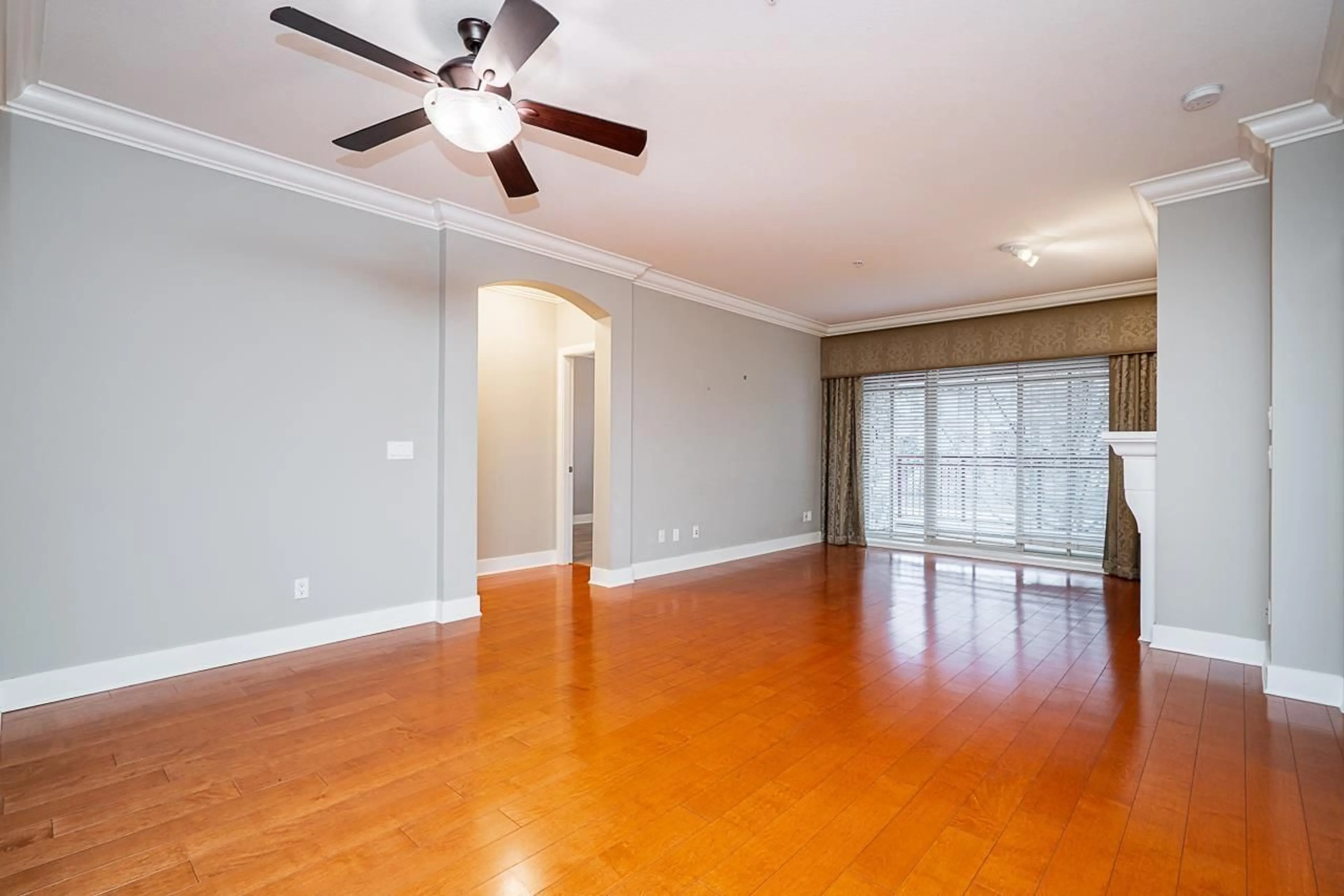 A pic of a room for 207 - 16421 64 AVENUE, Surrey British Columbia V3S6V7