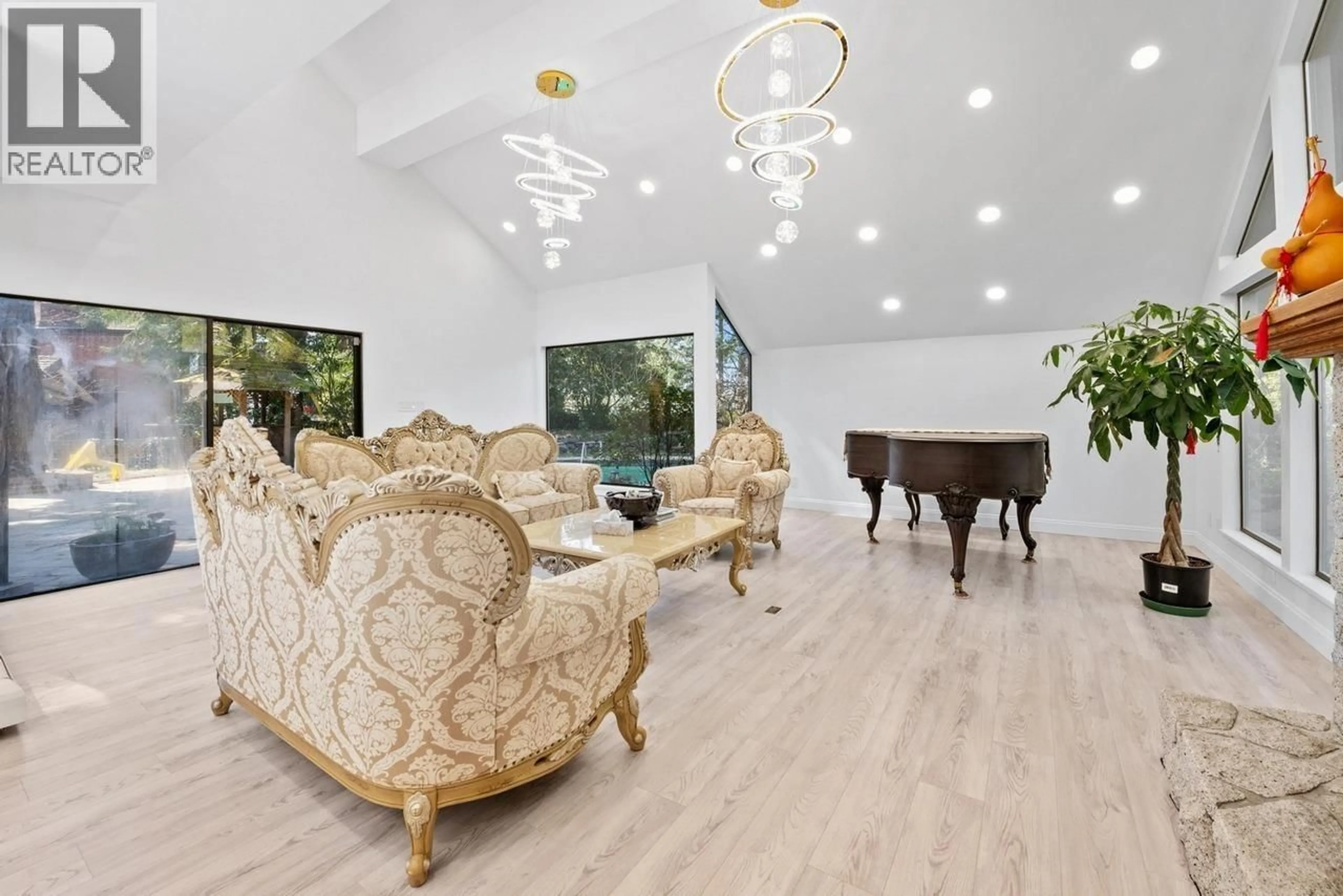 Unknown for 5260 KEW ROAD, West Vancouver British Columbia V7W2W2