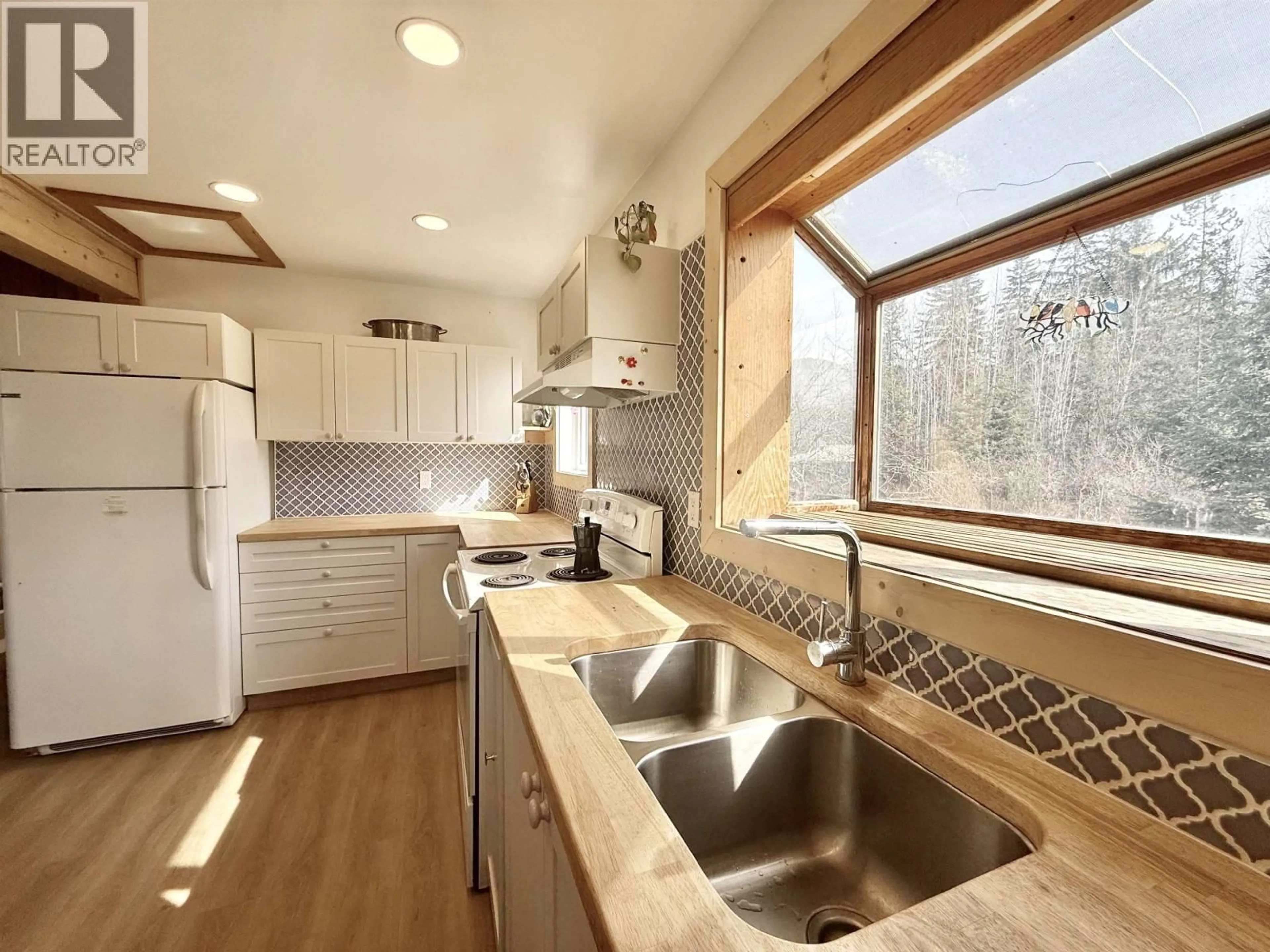 Unknown for 5950 SILVER STANDARD ROAD, Hazelton British Columbia V0J1Y1