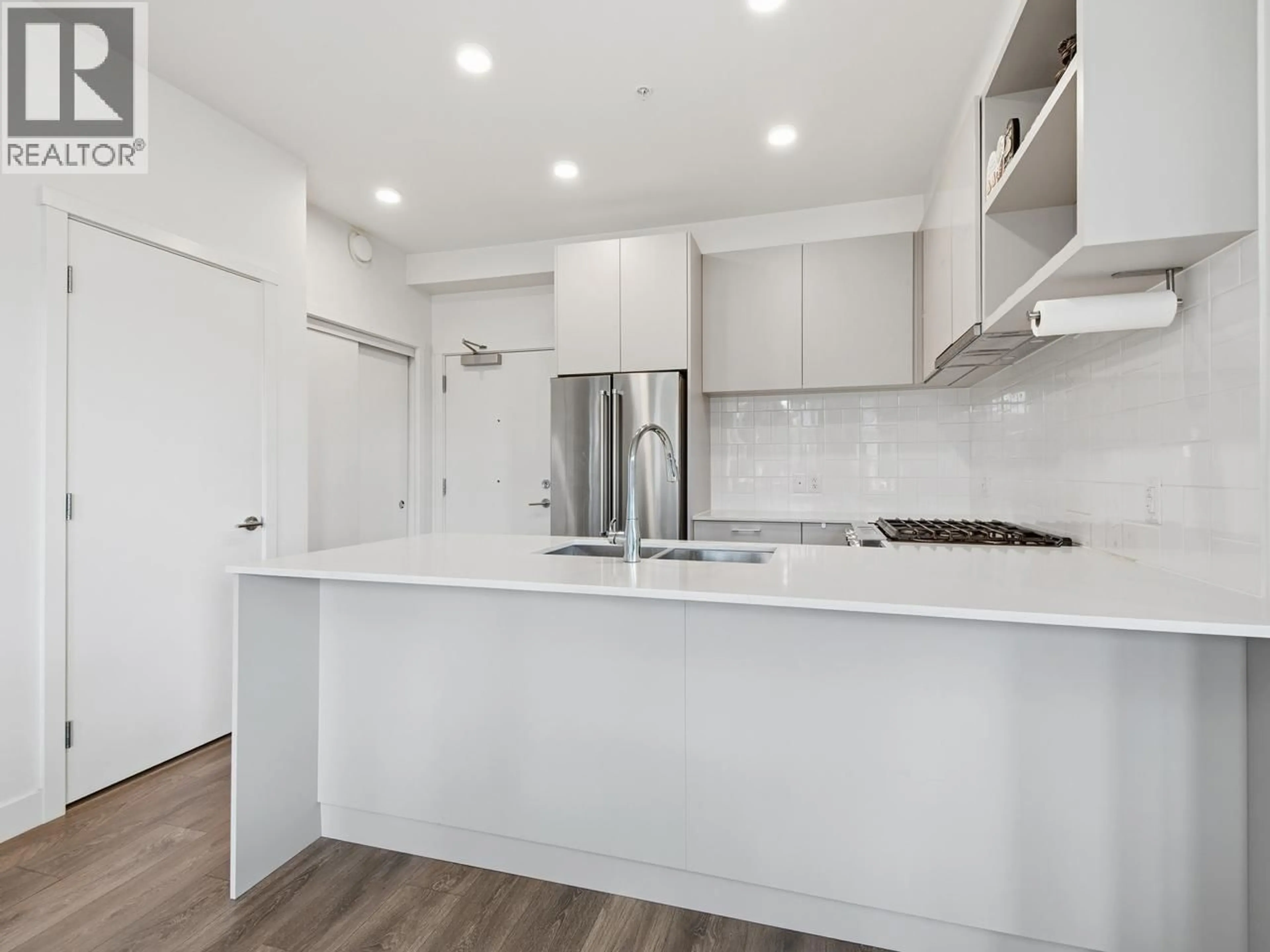 Standard kitchen, unknown for 106 - 741 ANSKAR COURT, Coquitlam British Columbia V3J0N3