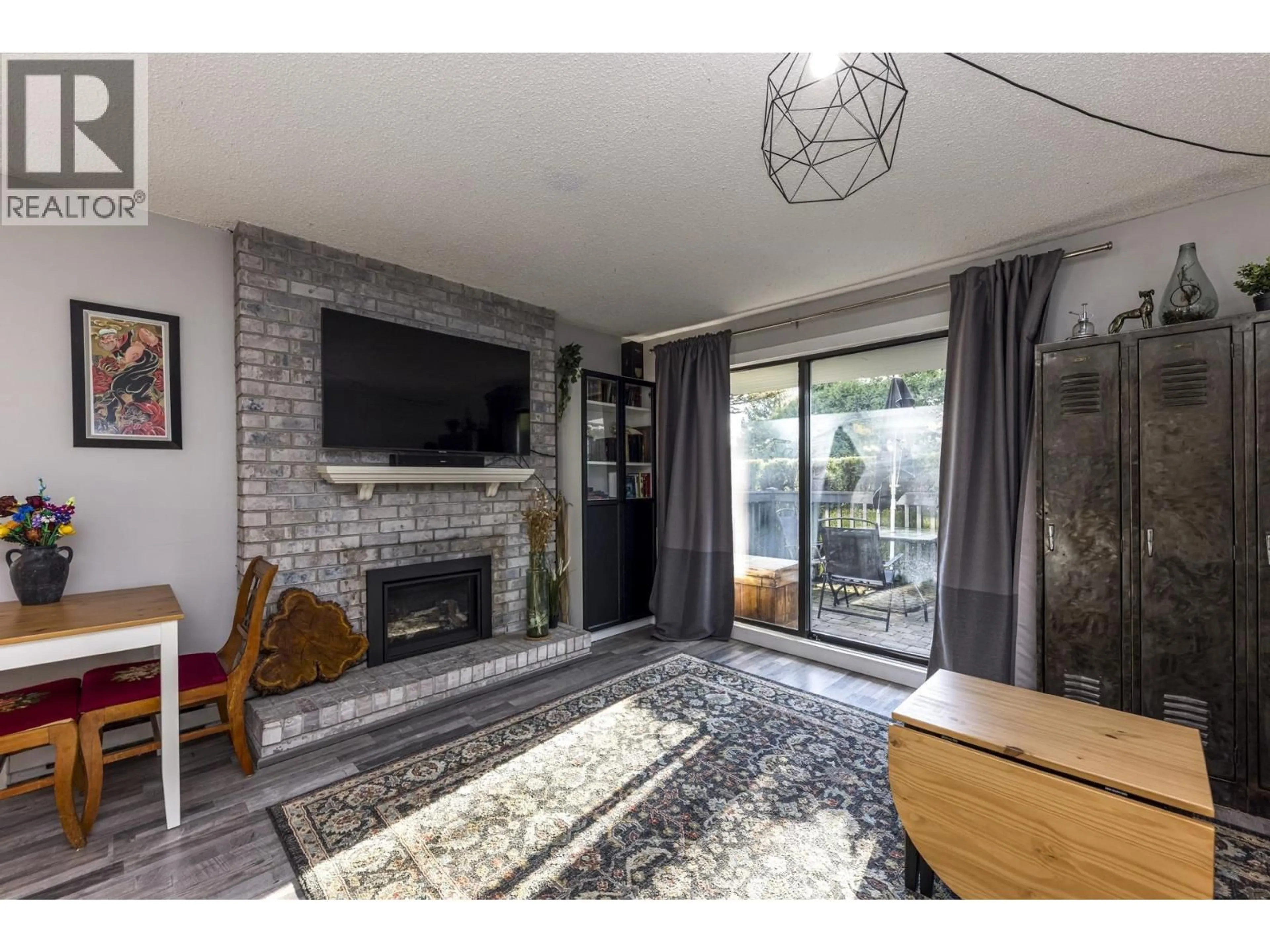 Unknown for 3132 LONSDALE AVENUE, North Vancouver British Columbia V7N3J8