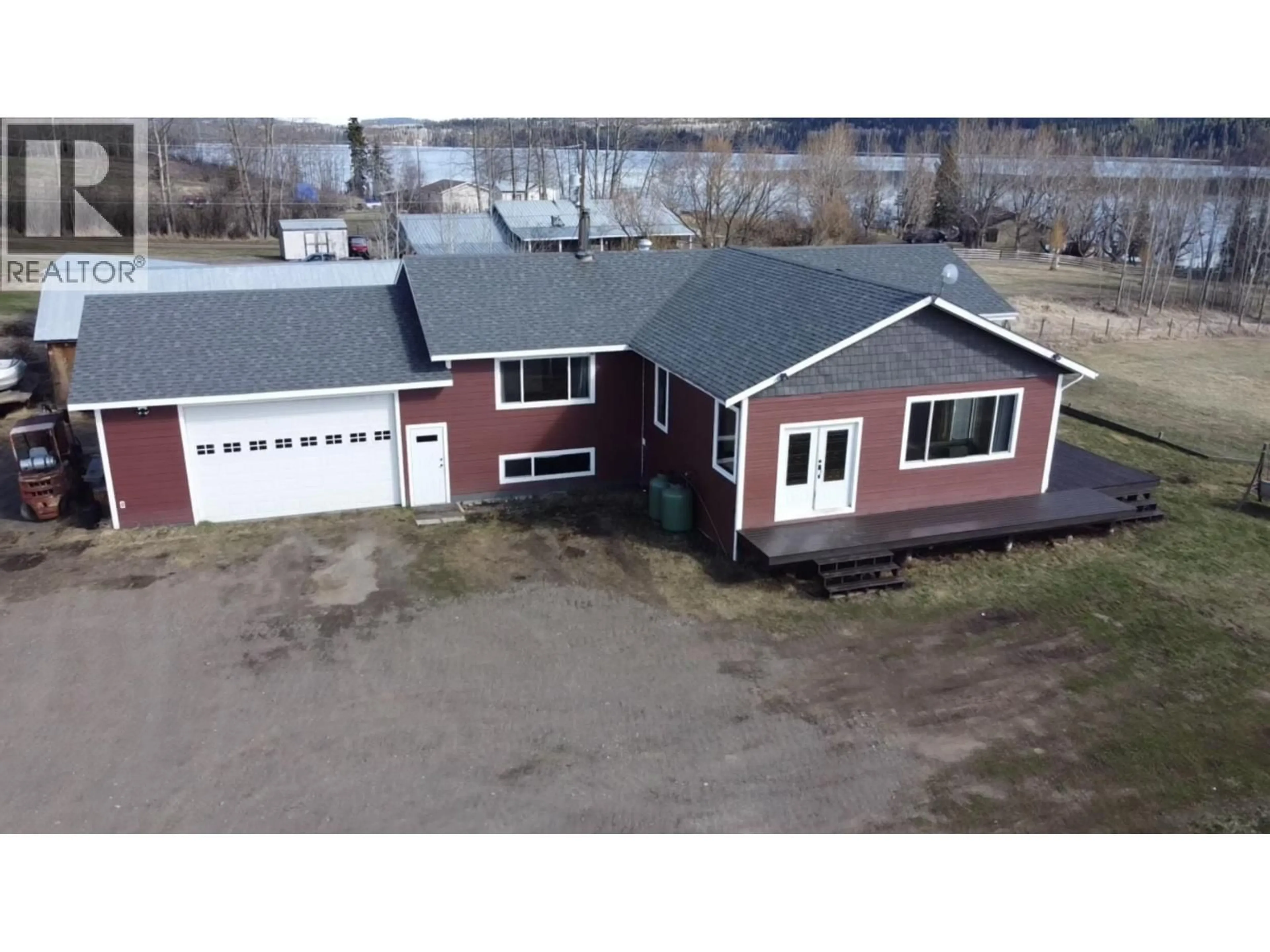 A pic from outside/outdoor area/front of a property/back of a property/a pic from drone, building for 4242 SPUR ROAD, Williams Lake British Columbia V0L1G0