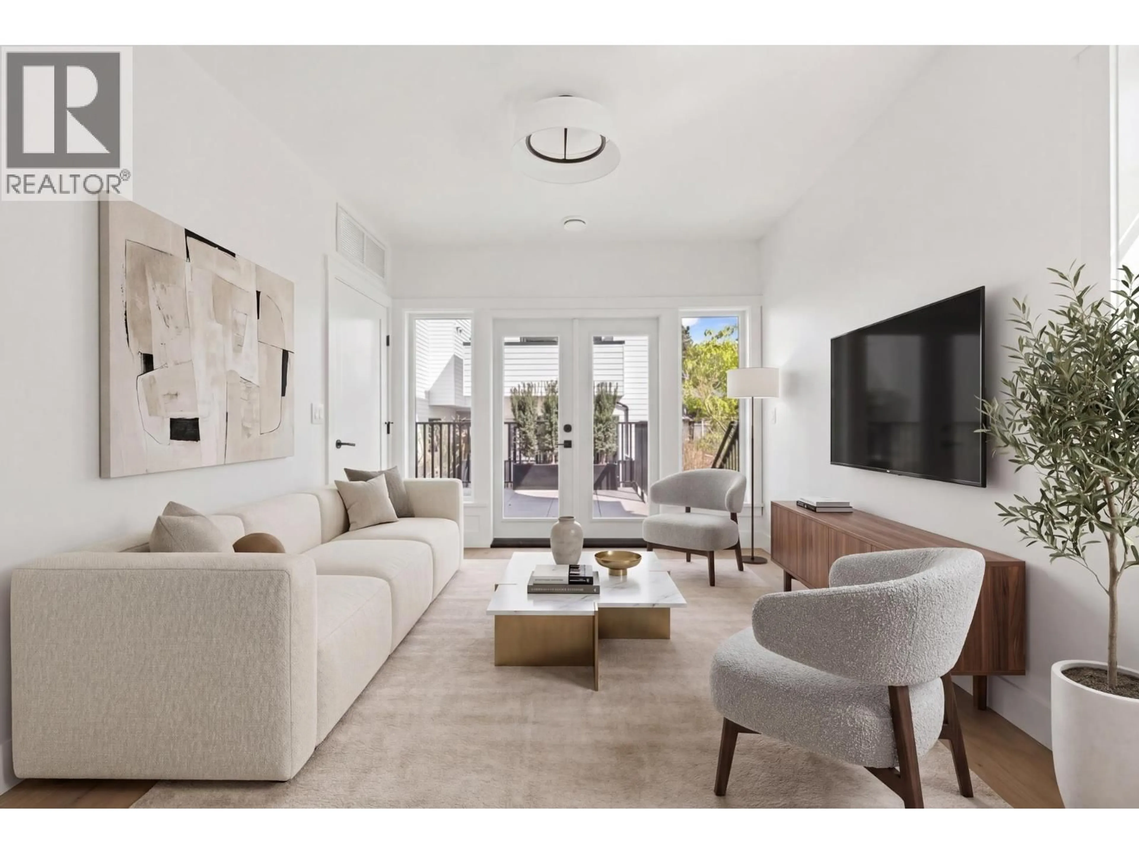 Living room with furniture, unknown for 1 - 326 14TH STREET, North Vancouver British Columbia V7M1P6