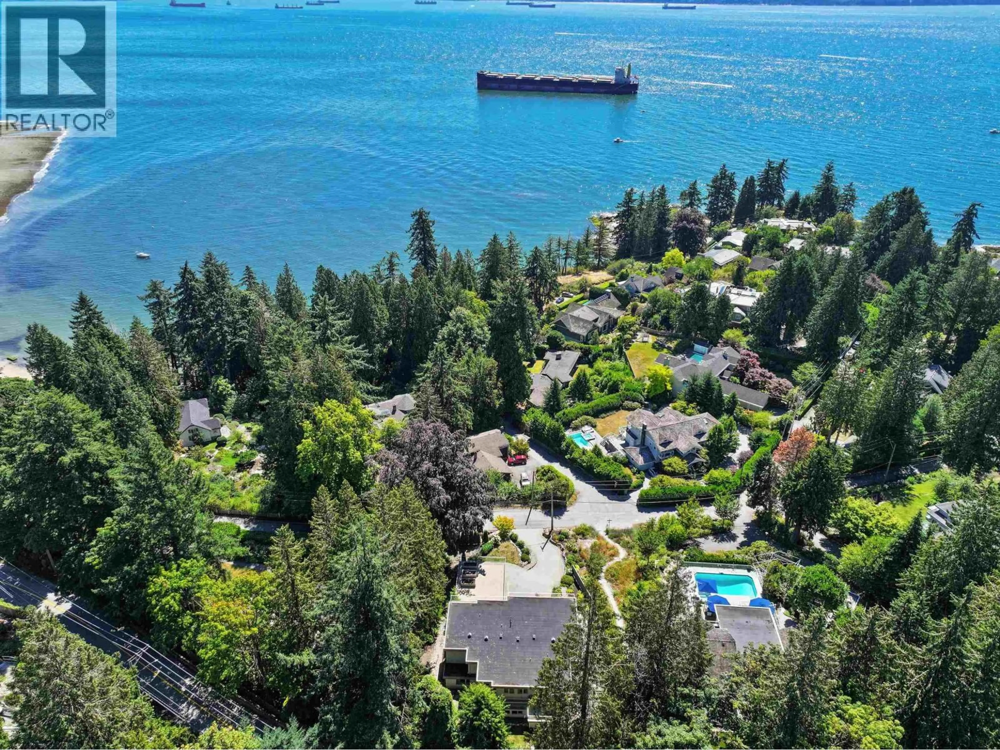 A pic from outside/outdoor area/front of a property/back of a property/a pic from drone, water/lake/river/ocean view for 4701 PICCADILLY SOUTH ROAD, West Vancouver British Columbia V7W1J8