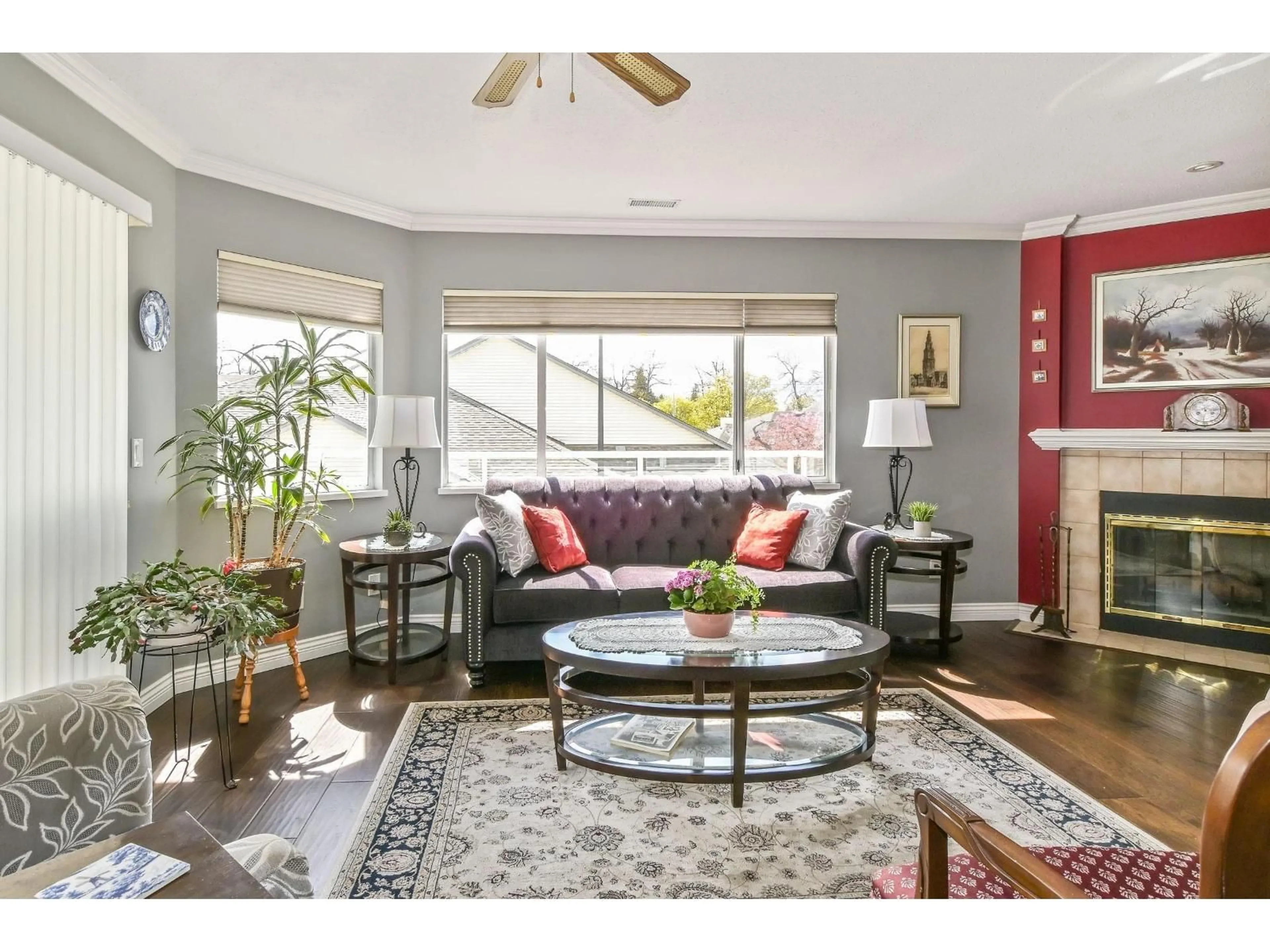 Living room with furniture, unknown for 1008 - 21937 48 AVENUE, Langley British Columbia V3A8C3