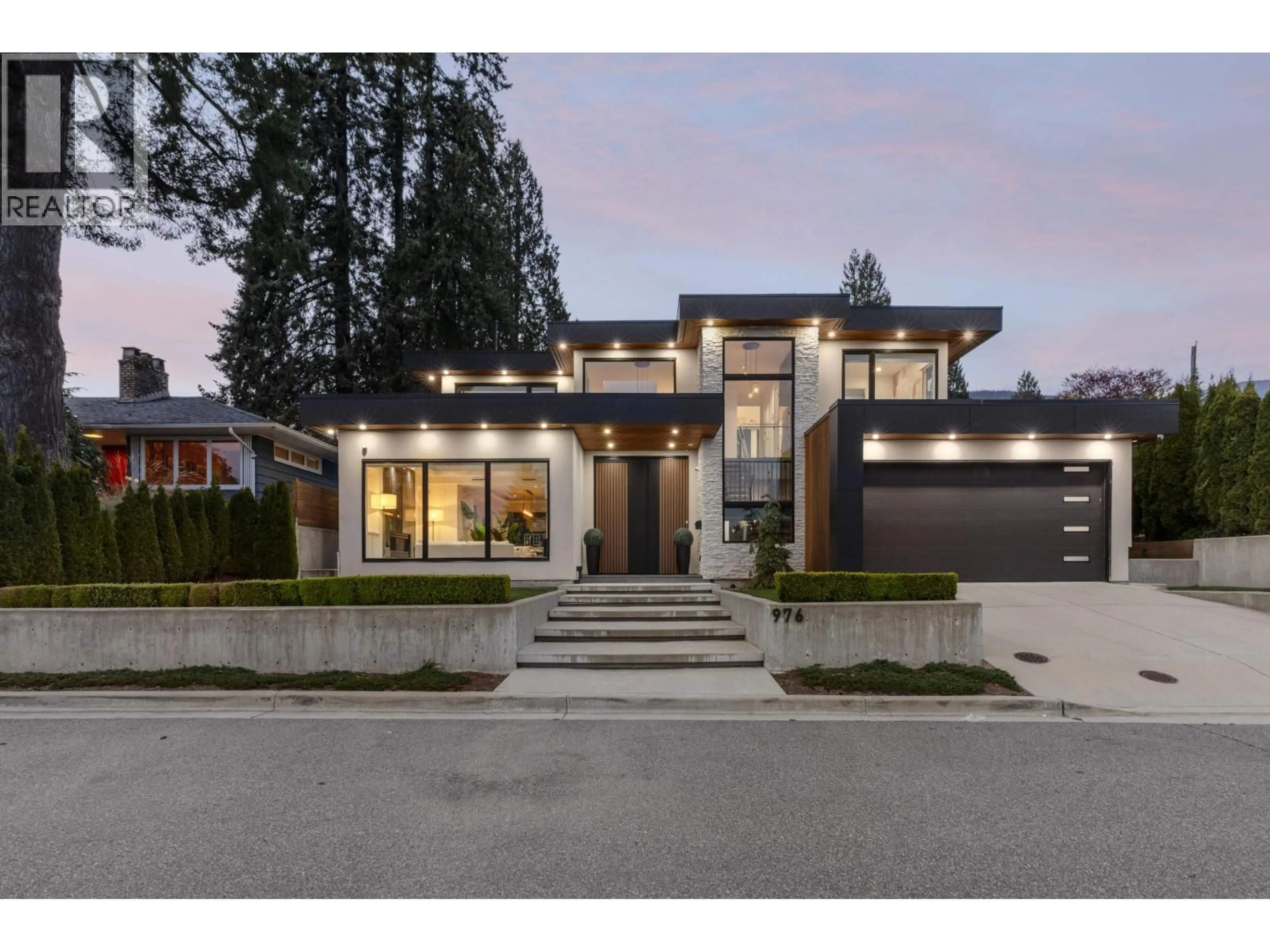Home with brick exterior material, street for 976 MELBOURNE AVENUE, North Vancouver British Columbia V7R1N9