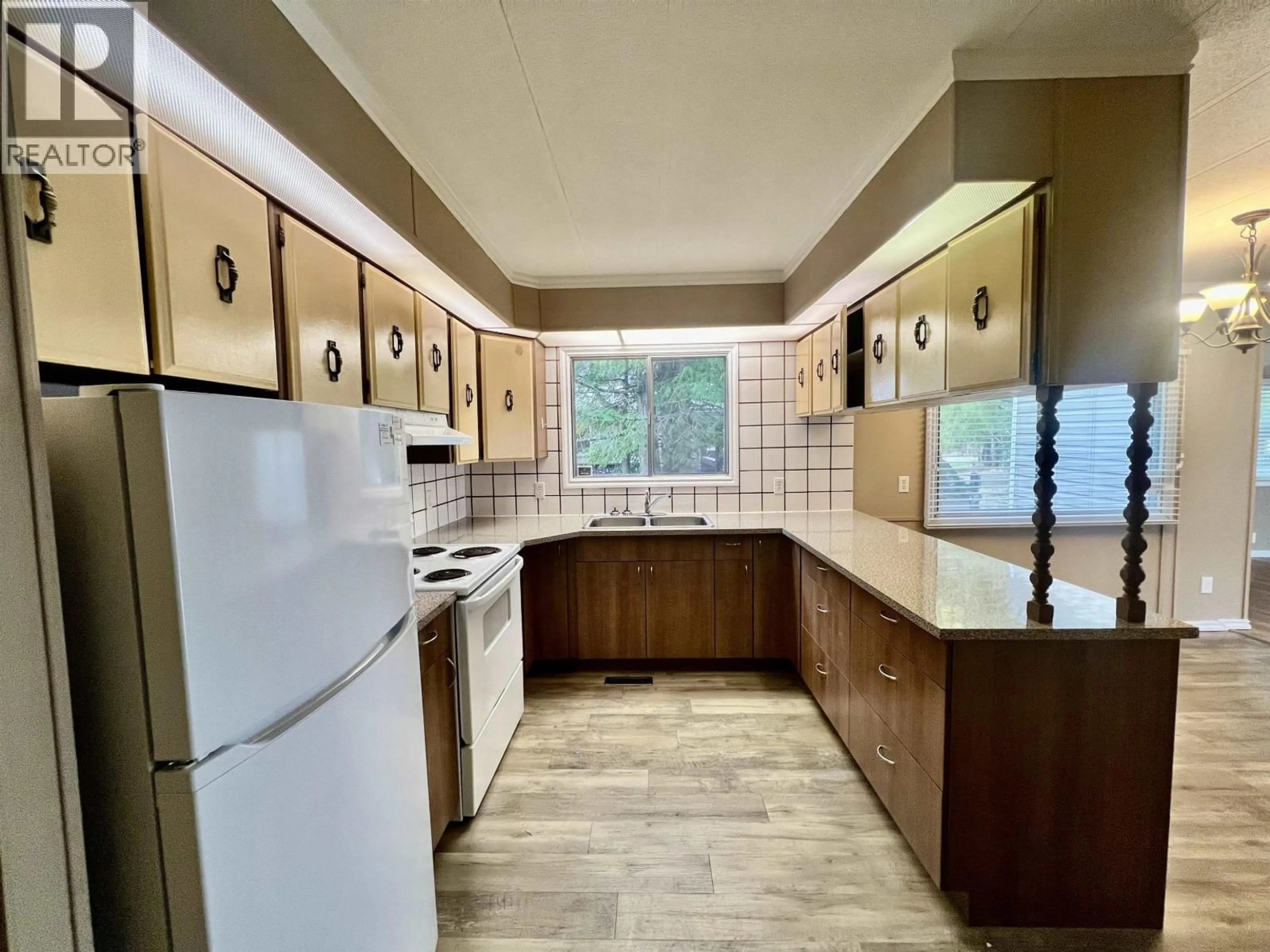 Standard kitchen, unknown for 33 - 4619 LOWRIE AVENUE, Terrace British Columbia V8G3X5