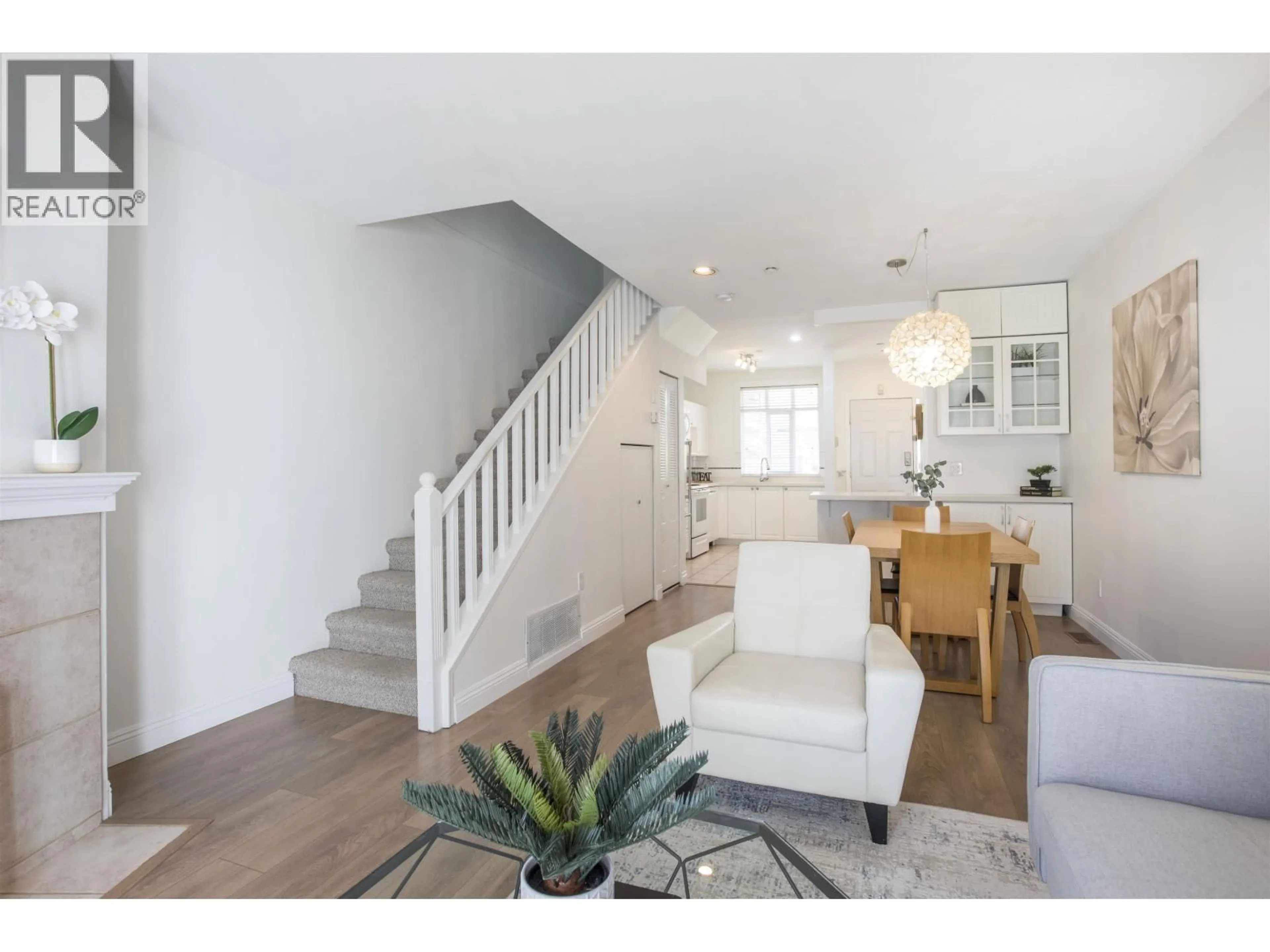 Unknown for 2836 KENT AVENUE SOUTH, Vancouver British Columbia V5S4T4