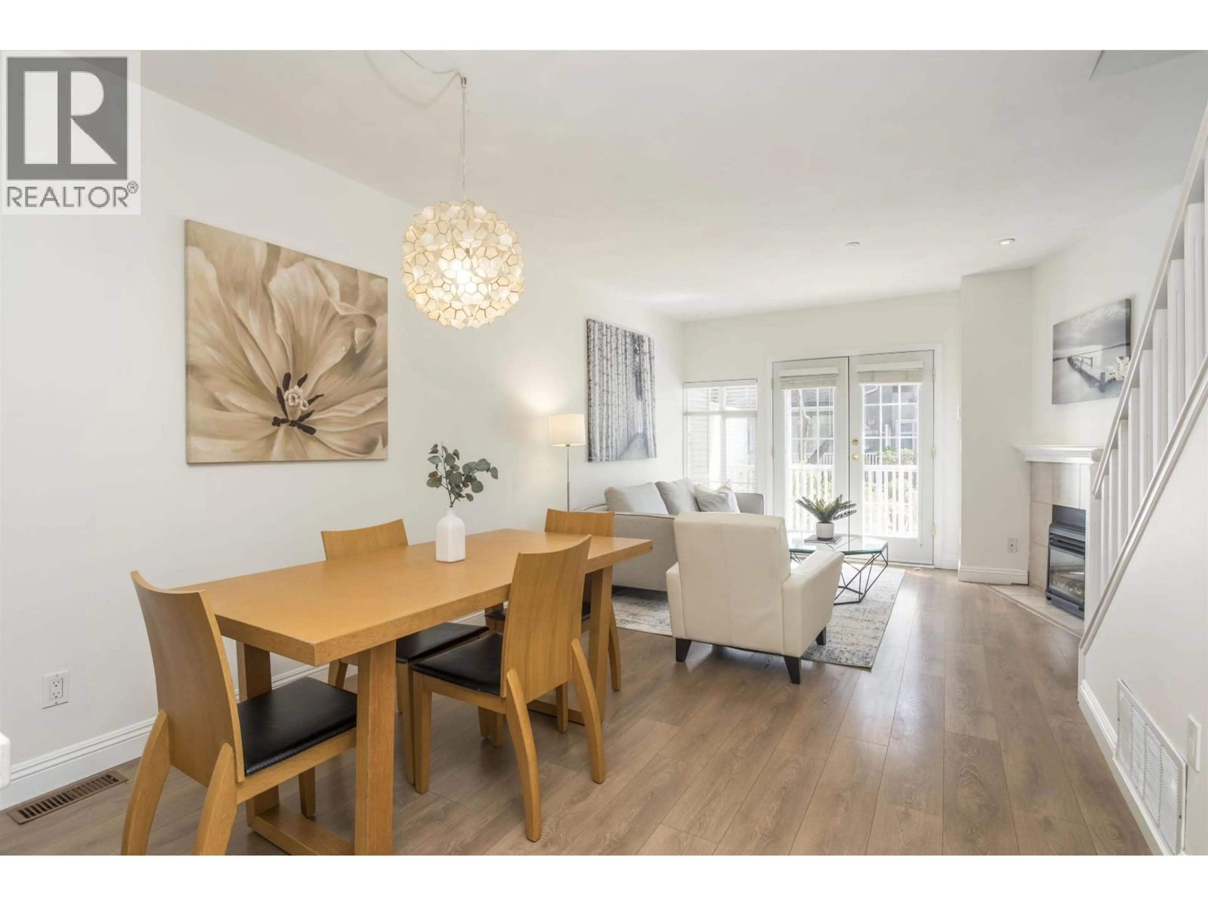Dining room, wood/laminate floor for 2836 KENT AVENUE SOUTH, Vancouver British Columbia V5S4T4