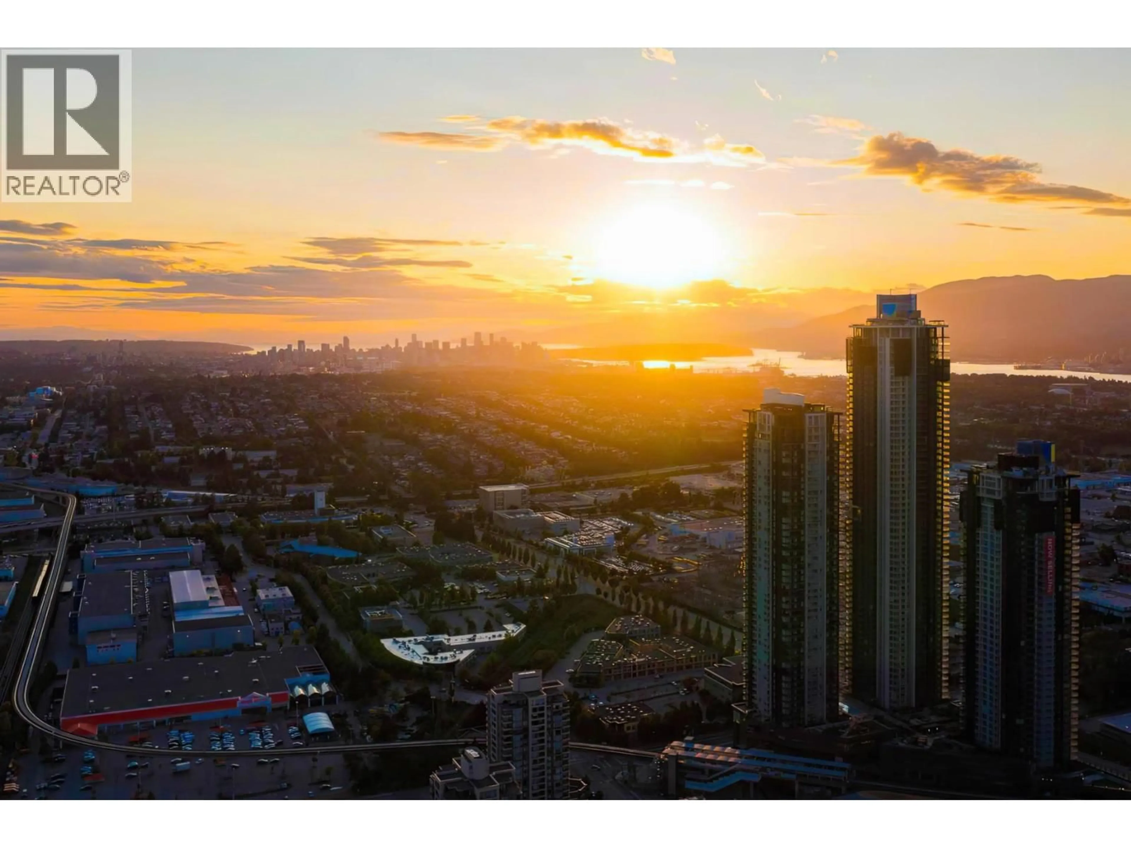 A pic from outside/outdoor area/front of a property/back of a property/a pic from drone, city buildings view from balcony for 4910 - 2108 GILMORE AVENUE, Burnaby British Columbia V5C0N8