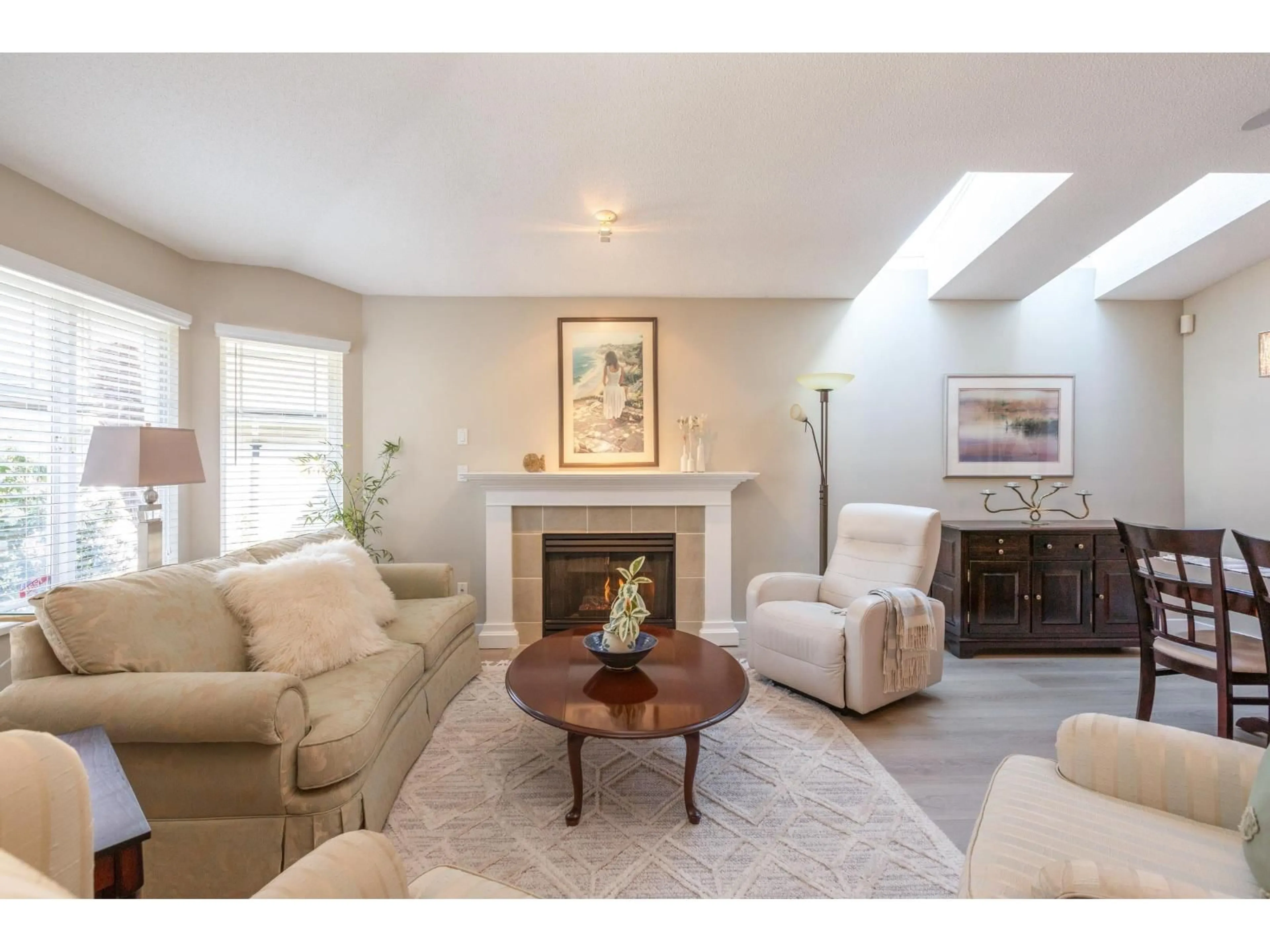 Living room with furniture, unknown for 54 - 6488 168 STREET, Surrey British Columbia V3S8Z1